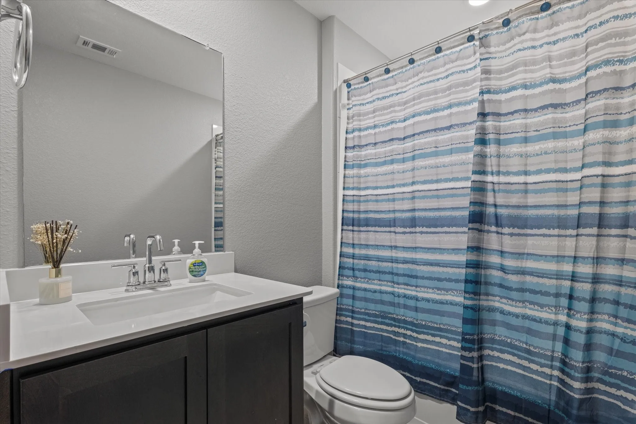 Single Family Residence For Sale in Collin County , 7313 Mayplace Drive, Mc Kinney, Texas 75071, 4 Bedroom, 2 Bathroom, 2 Garage spaces, 1,842 Sqft, built in 2024, mls#21315111, Real Estate Agent in Mc Kinney, Homes For Sale in Collin county, Homes For Sale in Mc Kinney, Realtor in Mc Kinney Texas, Real Estate Brokerage Independent Realty Texas, Luminita Cordes Realtor