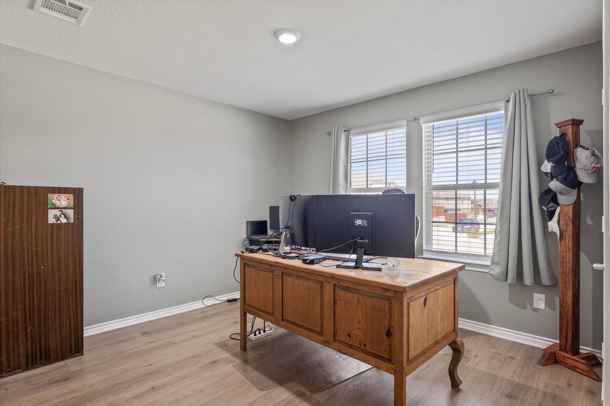 Single Family Residence For Sale in Collin County , 7313 Mayplace Drive, Mc Kinney, Texas 75071, 4 Bedroom, 2 Bathroom, 2 Garage spaces, 1,842 Sqft, built in 2024, mls#21315111, Real Estate Agent in Mc Kinney, Homes For Sale in Collin county, Homes For Sale in Mc Kinney, Realtor in Mc Kinney Texas, Real Estate Brokerage Independent Realty Texas, Luminita Cordes Realtor