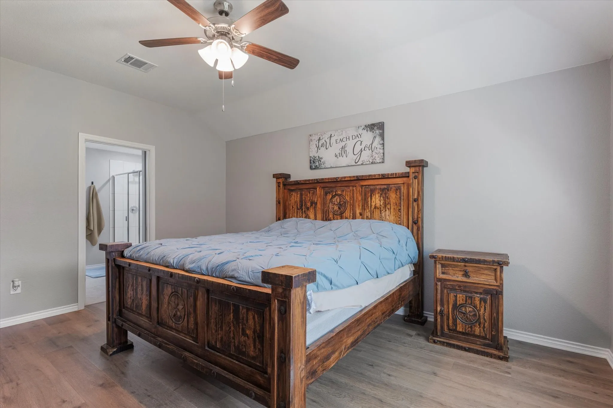 Single Family Residence For Sale in Collin County , 7313 Mayplace Drive, Mc Kinney, Texas 75071, 4 Bedroom, 2 Bathroom, 2 Garage spaces, 1,842 Sqft, built in 2024, mls#21315111, Real Estate Agent in Mc Kinney, Homes For Sale in Collin county, Homes For Sale in Mc Kinney, Realtor in Mc Kinney Texas, Real Estate Brokerage Independent Realty Texas, Luminita Cordes Realtor