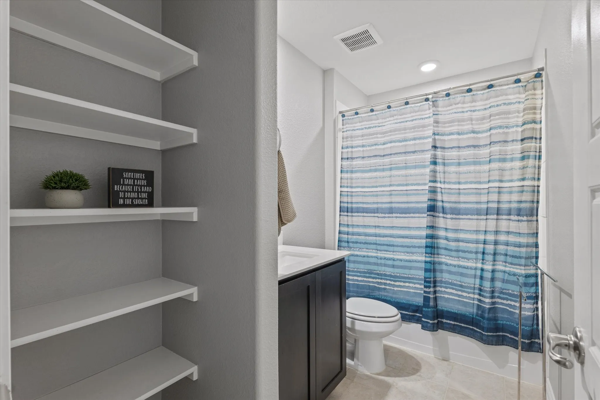 Single Family Residence For Sale in Collin County , 7313 Mayplace Drive, Mc Kinney, Texas 75071, 4 Bedroom, 2 Bathroom, 2 Garage spaces, 1,842 Sqft, built in 2024, mls#21315111, Real Estate Agent in Mc Kinney, Homes For Sale in Collin county, Homes For Sale in Mc Kinney, Realtor in Mc Kinney Texas, Real Estate Brokerage Independent Realty Texas, Luminita Cordes Realtor