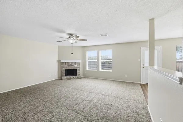 Single Family Residence For Sale in Rockwall County , 1508 Stewart Drive, Rockwall, Texas 75032, 4 Bedroom, 3 Bathroom, 2 Garage spaces, 2,250 Sqft, built in 2000, mls#21315211, Real Estate Agent in Rockwall, Homes For Sale in Rockwall county, Homes For Sale in Rockwall, Realtor in Rockwall Texas, Real Estate Brokerage Independent Realty Texas, Luminita Cordes Realtor
