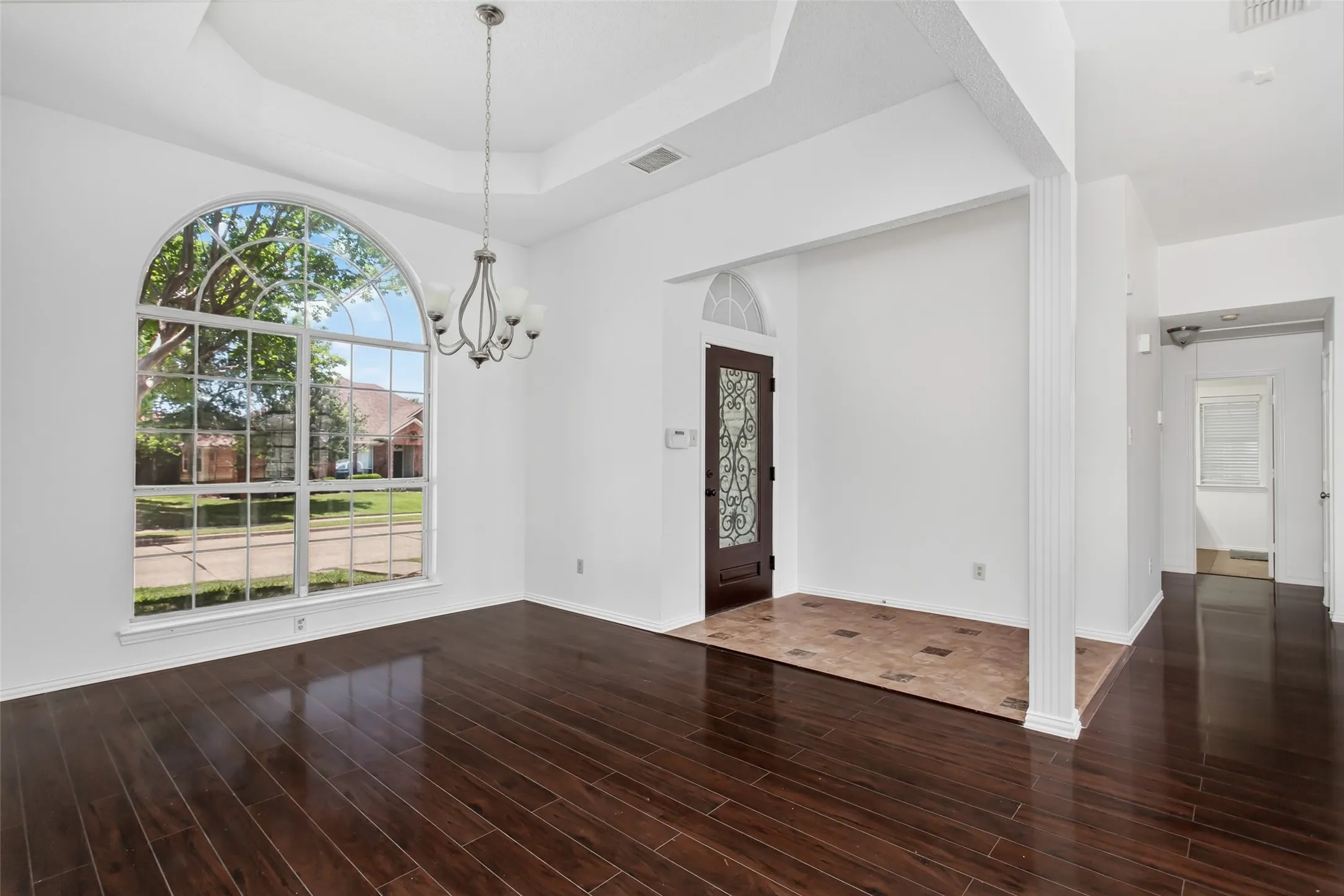 Dining Room Unfurnished