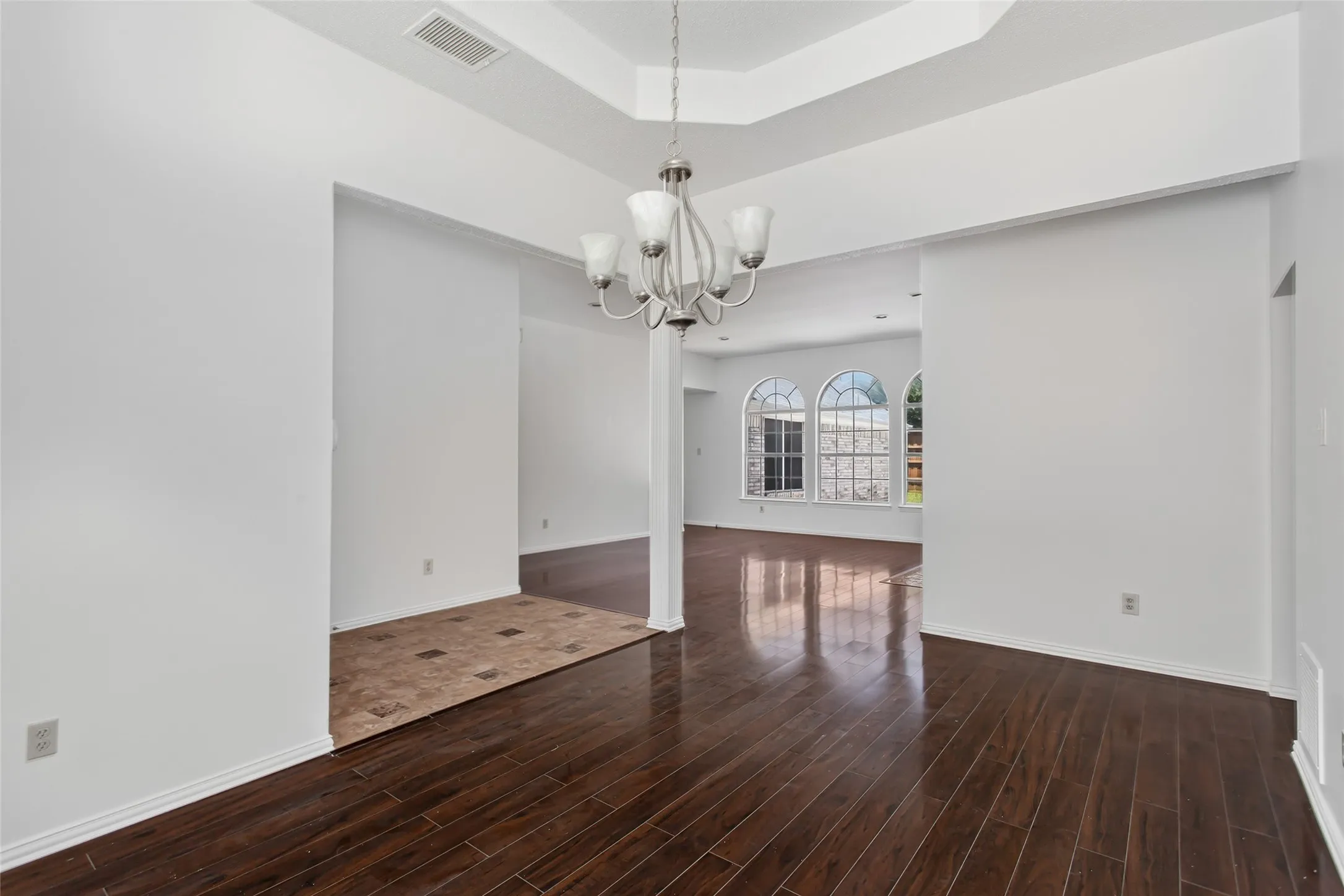 Dining Room Unfurnished