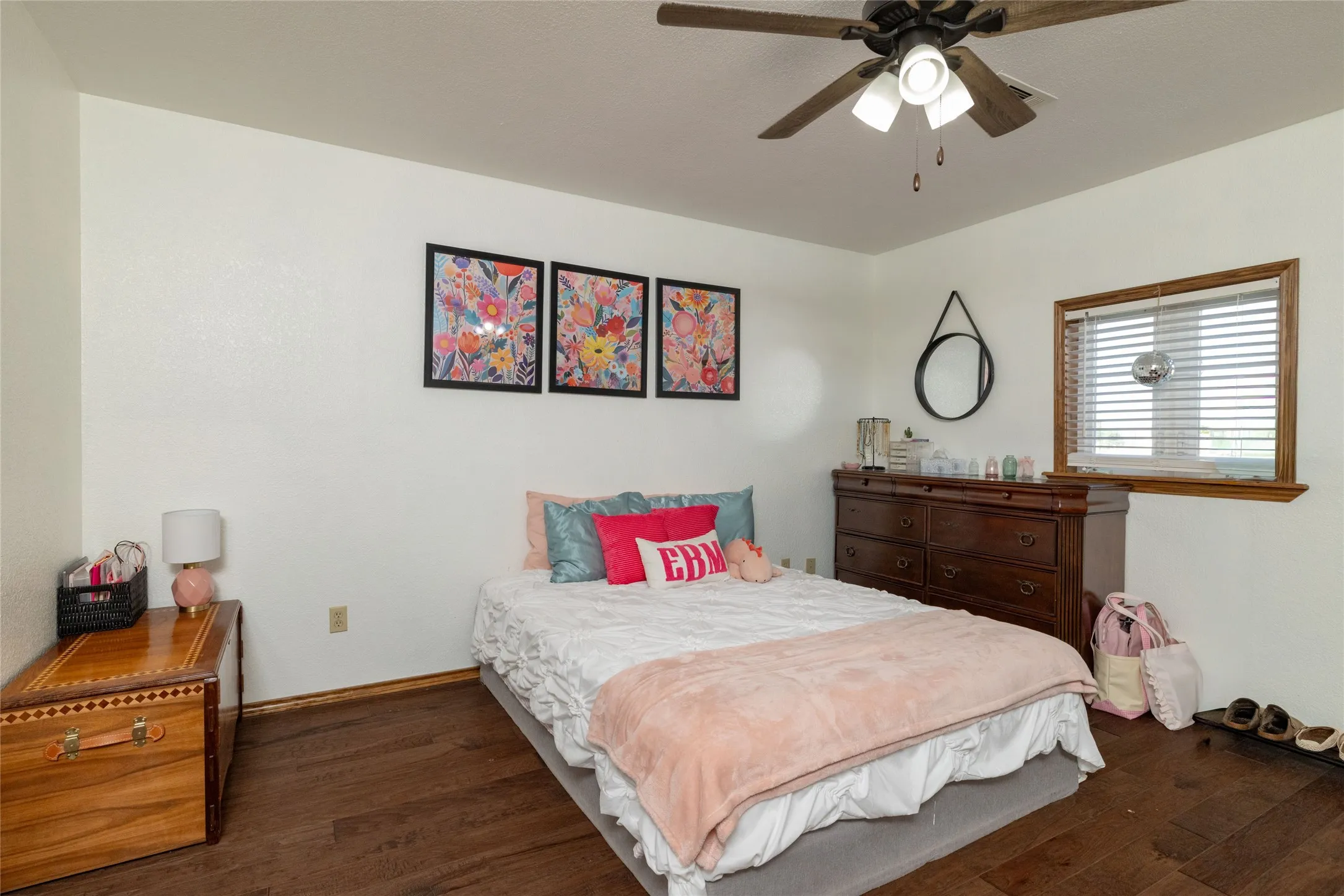 Single Family Residence For Sale in Wise County , 448 County Road 4287, Decatur, Texas 76234, 4 Bedroom, 2 Bathroom, 2 Garage spaces, 4,550 Sqft, built in 2000, mls#21315233, Real Estate Agent in Decatur, Homes For Sale in Wise county, Homes For Sale in Decatur, Realtor in Decatur Texas, Real Estate Brokerage Independent Realty Texas, Luminita Cordes Realtor