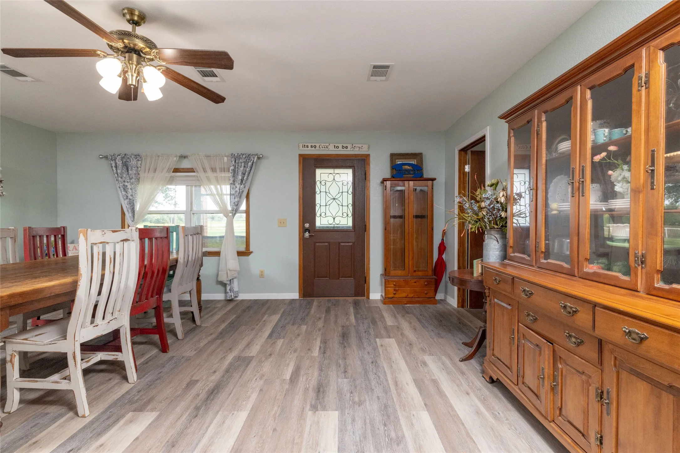 Single Family Residence For Sale in Wise County , 448 County Road 4287, Decatur, Texas 76234, 4 Bedroom, 2 Bathroom, 2 Garage spaces, 4,550 Sqft, built in 2000, mls#21315233, Real Estate Agent in Decatur, Homes For Sale in Wise county, Homes For Sale in Decatur, Realtor in Decatur Texas, Real Estate Brokerage Independent Realty Texas, Luminita Cordes Realtor