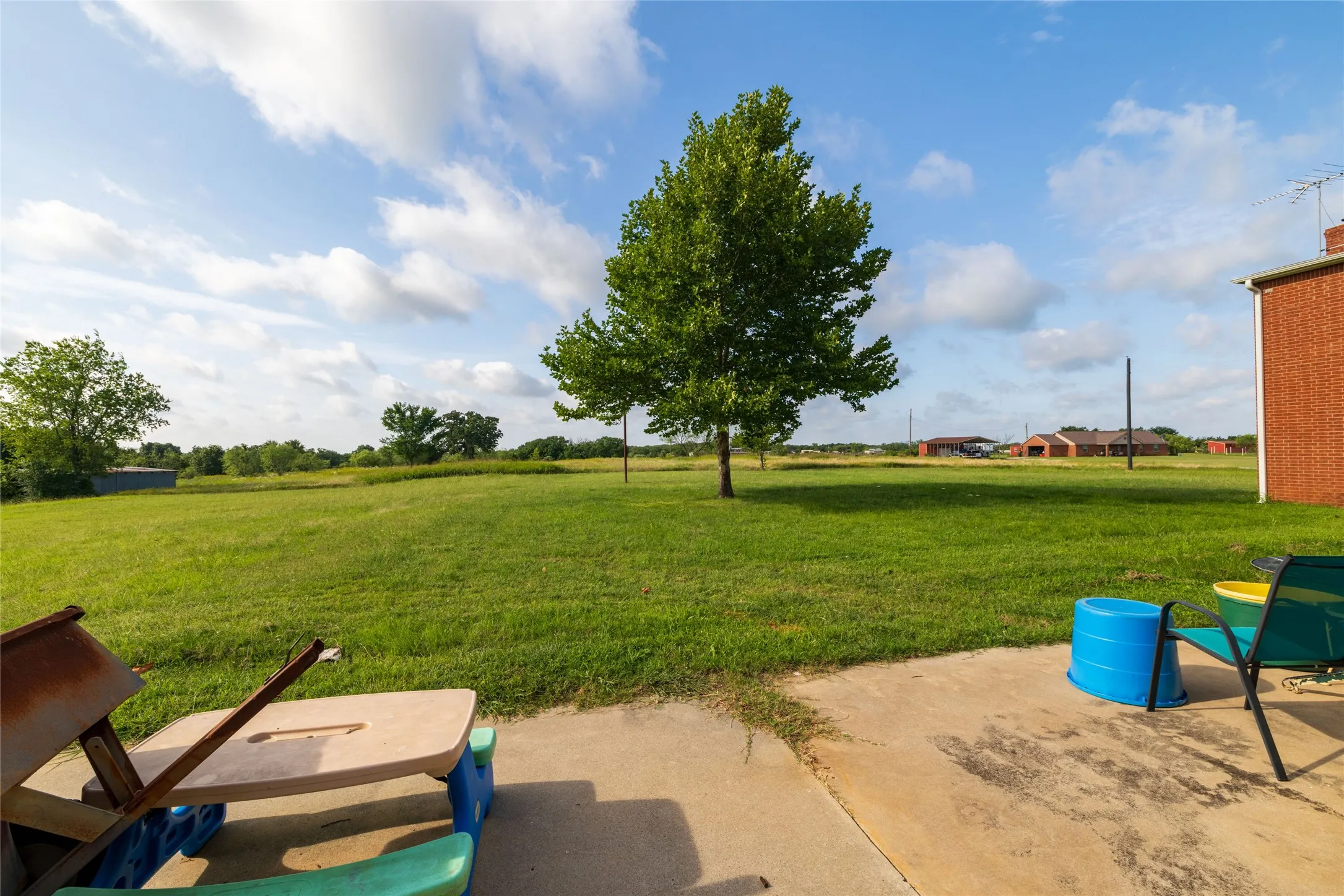 Single Family Residence For Sale in Wise County , 448 County Road 4287, Decatur, Texas 76234, 4 Bedroom, 2 Bathroom, 2 Garage spaces, 4,550 Sqft, built in 2000, mls#21315233, Real Estate Agent in Decatur, Homes For Sale in Wise county, Homes For Sale in Decatur, Realtor in Decatur Texas, Real Estate Brokerage Independent Realty Texas, Luminita Cordes Realtor