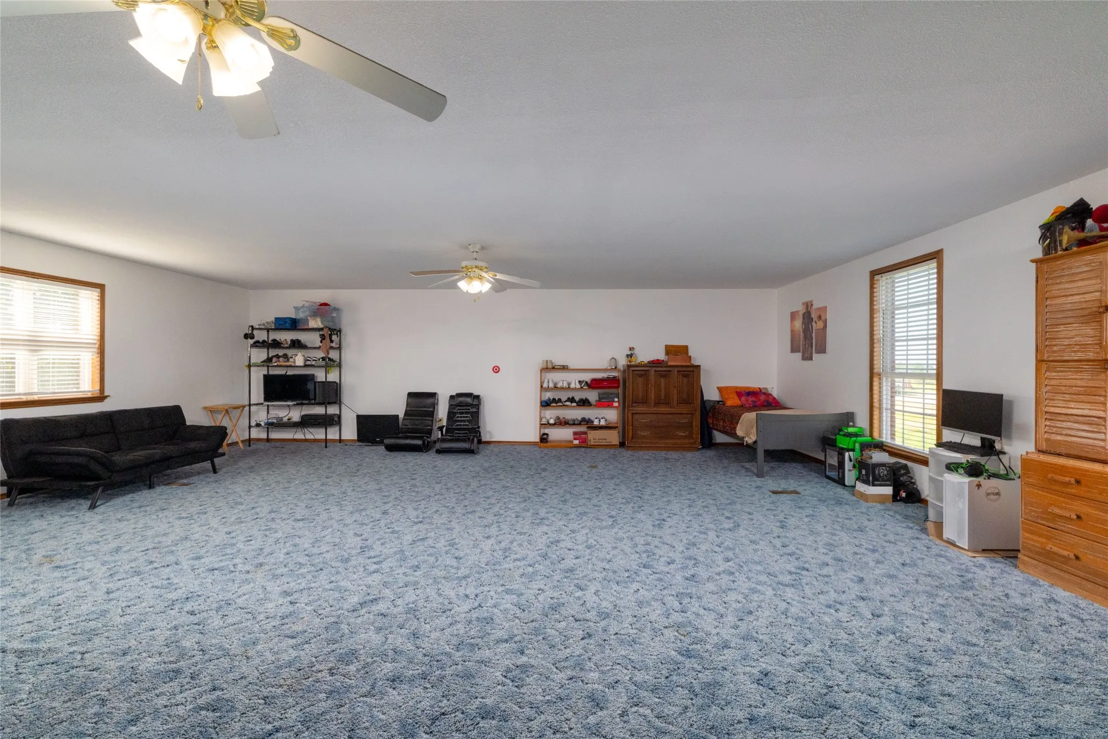 Single Family Residence For Sale in Wise County , 448 County Road 4287, Decatur, Texas 76234, 4 Bedroom, 2 Bathroom, 2 Garage spaces, 4,550 Sqft, built in 2000, mls#21315233, Real Estate Agent in Decatur, Homes For Sale in Wise county, Homes For Sale in Decatur, Realtor in Decatur Texas, Real Estate Brokerage Independent Realty Texas, Luminita Cordes Realtor