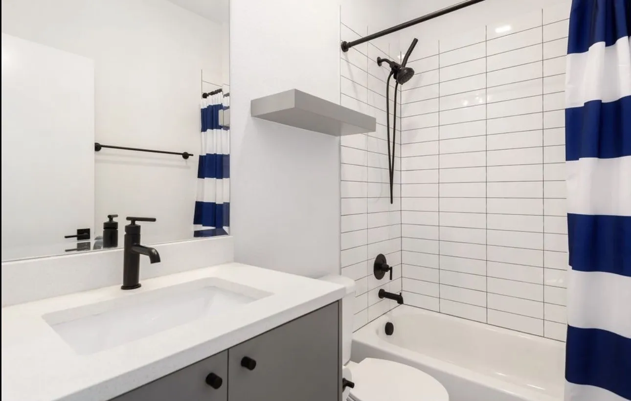Condominium For Rent in Dallas County , 5015 Manett Street 106, Dallas, Texas 75206, 2 Bedroom, 3 Bathroom, 2 Garage spaces, 1,493 Sqft, built in 2017, mls#21313409, Real Estate Agent in Dallas, Homes For Rent in Dallas county, Homes For Rent in Dallas, Realtor in Dallas Texas, Real Estate Brokerage Independent Realty Texas, Luminita Cordes Realtor