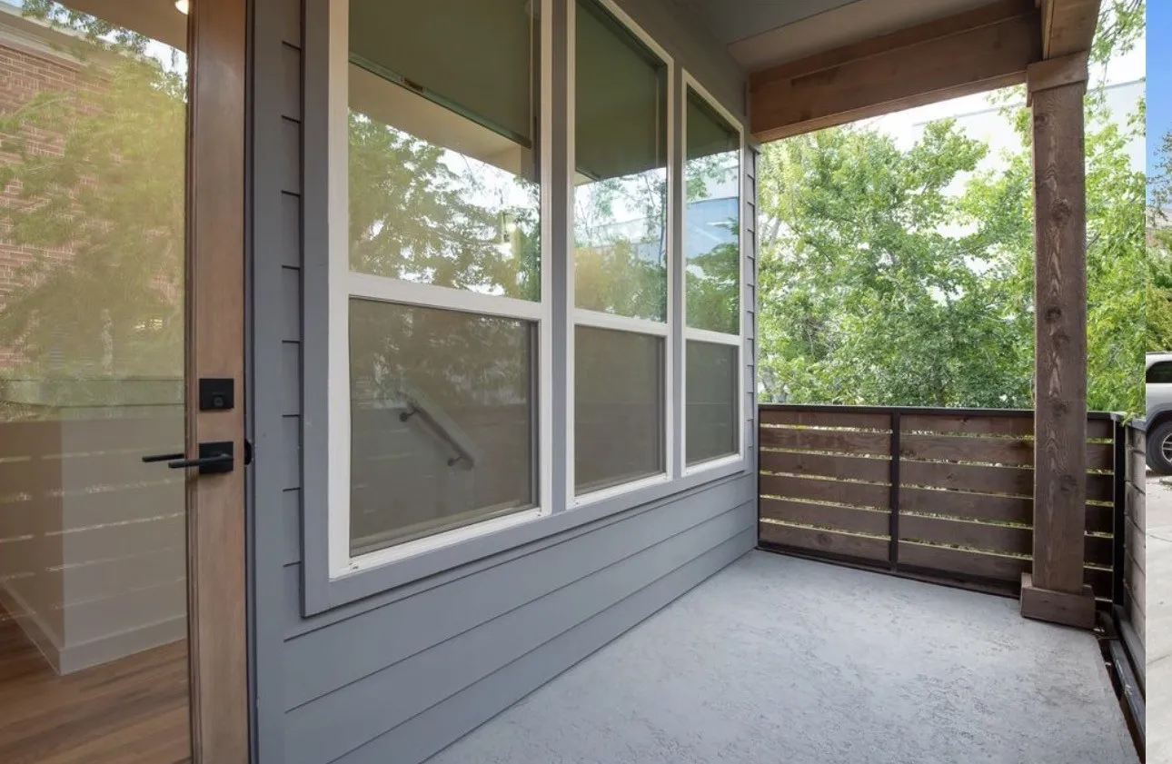 Condominium For Rent in Dallas County , 5015 Manett Street 106, Dallas, Texas 75206, 2 Bedroom, 3 Bathroom, 2 Garage spaces, 1,493 Sqft, built in 2017, mls#21313409, Real Estate Agent in Dallas, Homes For Rent in Dallas county, Homes For Rent in Dallas, Realtor in Dallas Texas, Real Estate Brokerage Independent Realty Texas, Luminita Cordes Realtor