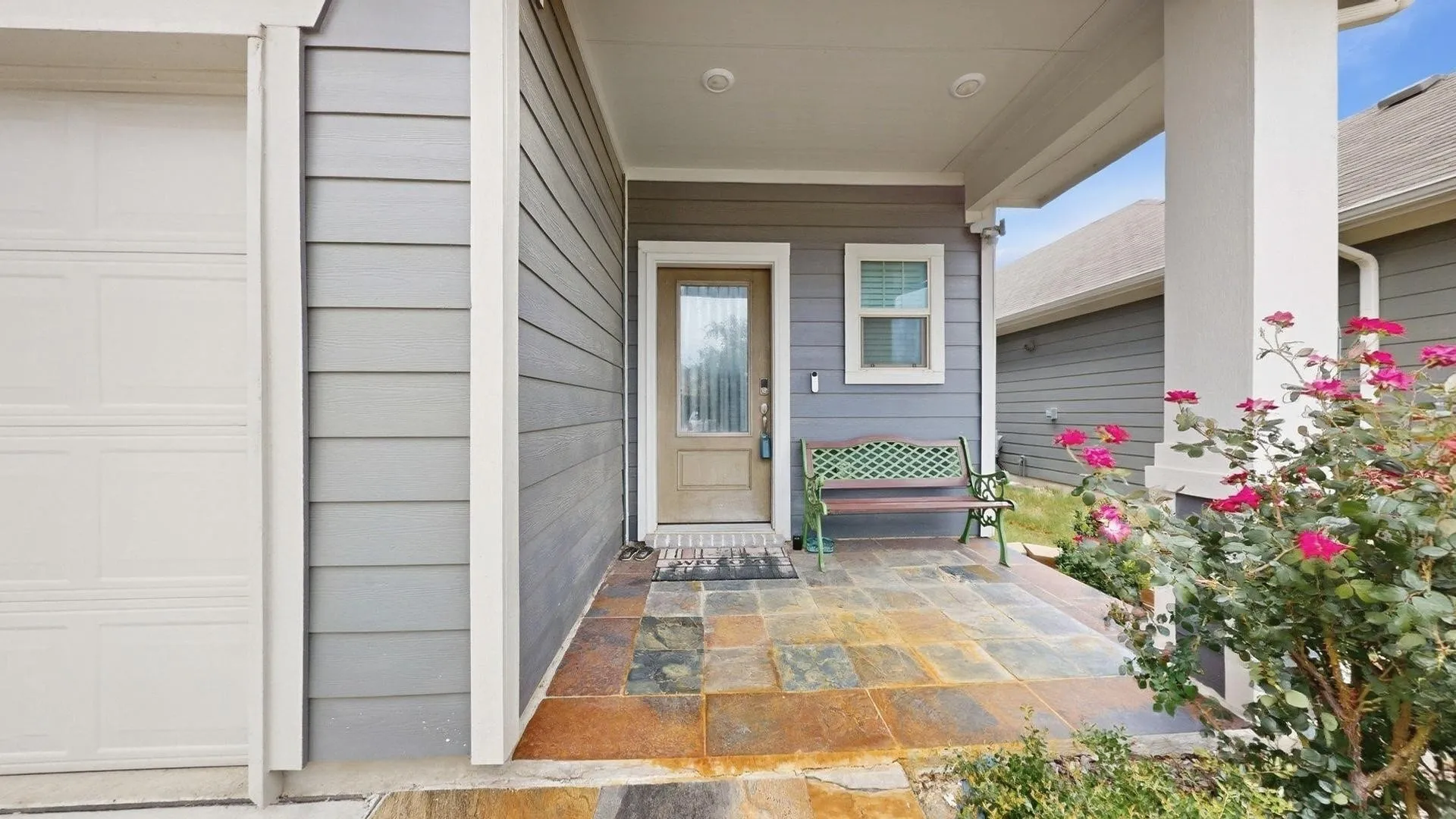 Single Family Residence For Sale in Kaufman County , 2108 River Pine Road, Forney, Texas 75126, 4 Bedroom, 3 Bathroom, 2 Garage spaces, 2,253 Sqft, built in 2022, mls#21312828, Real Estate Agent in Forney, Homes For Sale in Kaufman county, Homes For Sale in Forney, Realtor in Forney Texas, Real Estate Brokerage Independent Realty Texas, Luminita Cordes Realtor