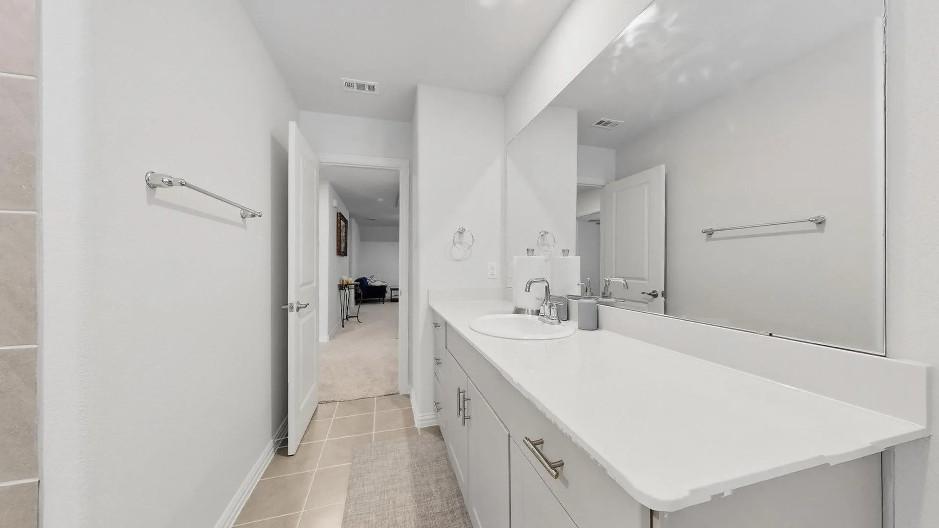 Single Family Residence For Sale in Kaufman County , 2108 River Pine Road, Forney, Texas 75126, 4 Bedroom, 3 Bathroom, 2 Garage spaces, 2,253 Sqft, built in 2022, mls#21312828, Real Estate Agent in Forney, Homes For Sale in Kaufman county, Homes For Sale in Forney, Realtor in Forney Texas, Real Estate Brokerage Independent Realty Texas, Luminita Cordes Realtor