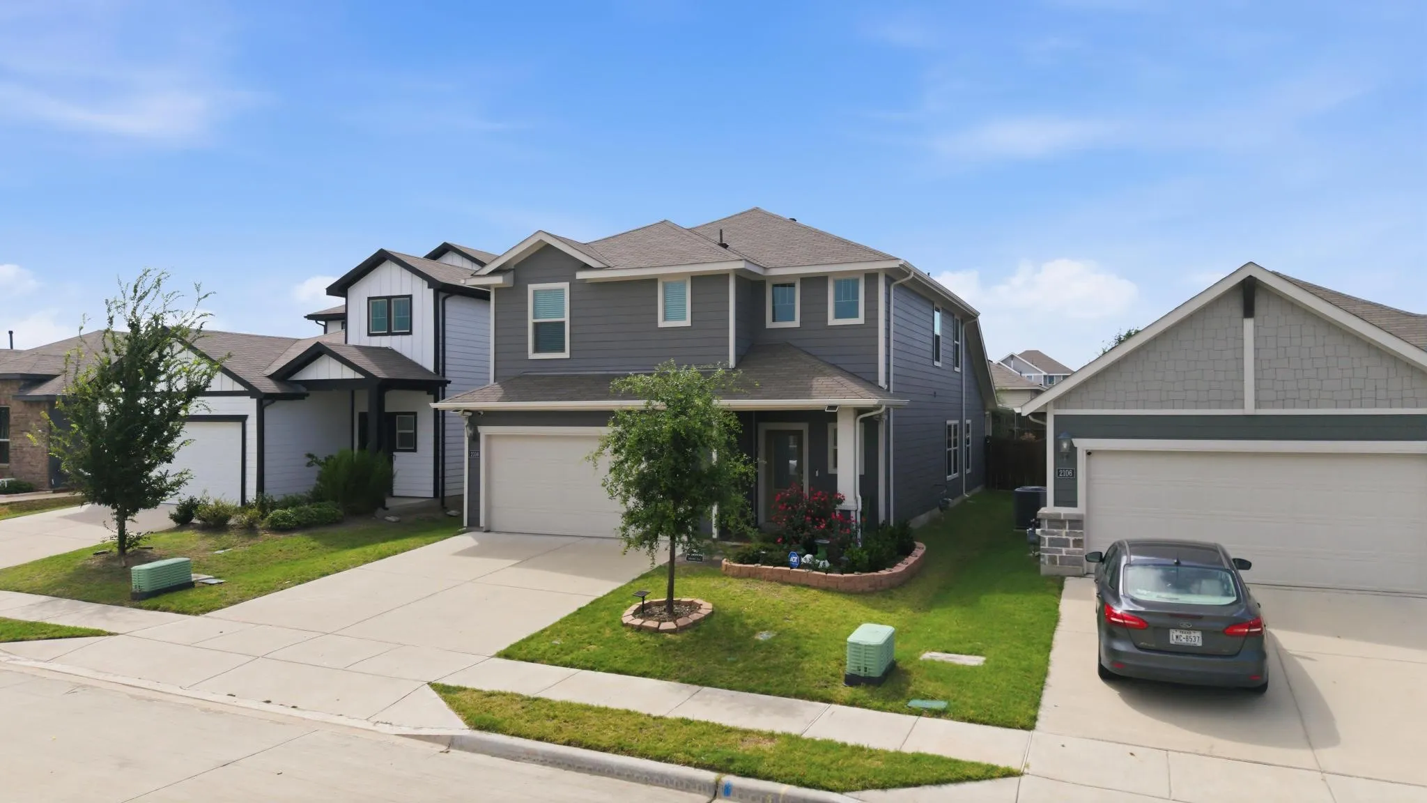 Single Family Residence For Sale in Kaufman County , 2108 River Pine Road, Forney, Texas 75126, 4 Bedroom, 3 Bathroom, 2 Garage spaces, 2,253 Sqft, built in 2022, mls#21312828, Real Estate Agent in Forney, Homes For Sale in Kaufman county, Homes For Sale in Forney, Realtor in Forney Texas, Real Estate Brokerage Independent Realty Texas, Luminita Cordes Realtor