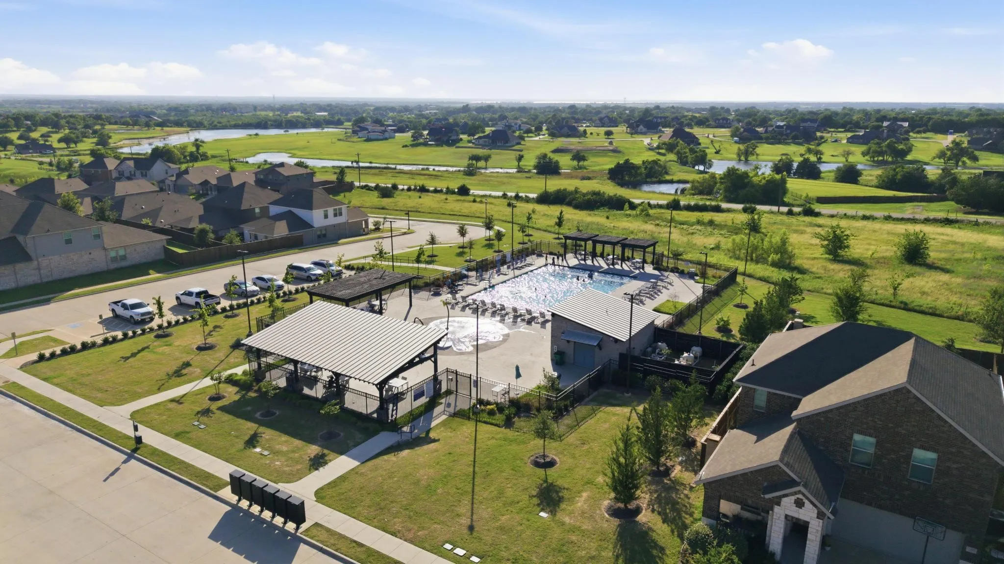 Single Family Residence For Sale in Kaufman County , 2108 River Pine Road, Forney, Texas 75126, 4 Bedroom, 3 Bathroom, 2 Garage spaces, 2,253 Sqft, built in 2022, mls#21312828, Real Estate Agent in Forney, Homes For Sale in Kaufman county, Homes For Sale in Forney, Realtor in Forney Texas, Real Estate Brokerage Independent Realty Texas, Luminita Cordes Realtor