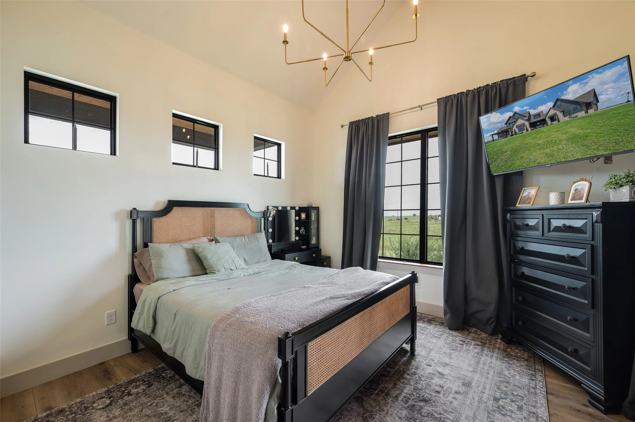 Single Family Residence For Sale in Cooke County , 249 County Road 359, Muenster, Texas 76252, 4 Bedroom, 4 Bathroom, 2 Garage spaces, 3,924 Sqft, built in 2023, mls#21314721, Real Estate Agent in Muenster, Homes For Sale in Cooke county, Homes For Sale in Muenster, Realtor in Muenster Texas, Real Estate Brokerage Independent Realty Texas, Luminita Cordes Realtor