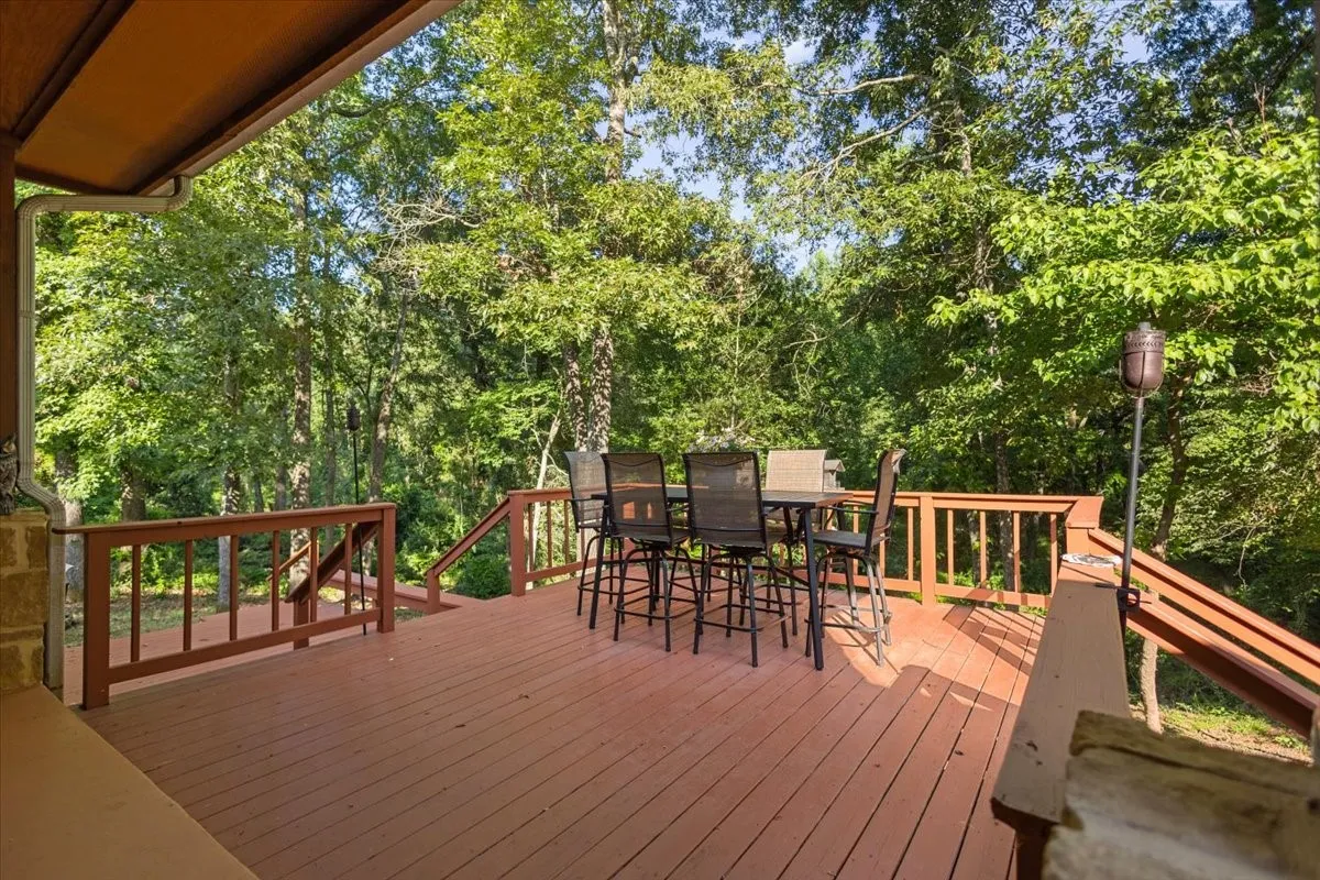 Single Family Residence For Sale in Smith County , 18598 FM 1804, Lindale, Texas 75771, 4 Bedroom, 3 Bathroom, 2 Garage spaces, 2,942 Sqft, built in 2011, mls#21315245, Real Estate Agent in Lindale, Homes For Sale in Smith county, Homes For Sale in Lindale, Realtor in Lindale Texas, Real Estate Brokerage Independent Realty Texas, Luminita Cordes Realtor