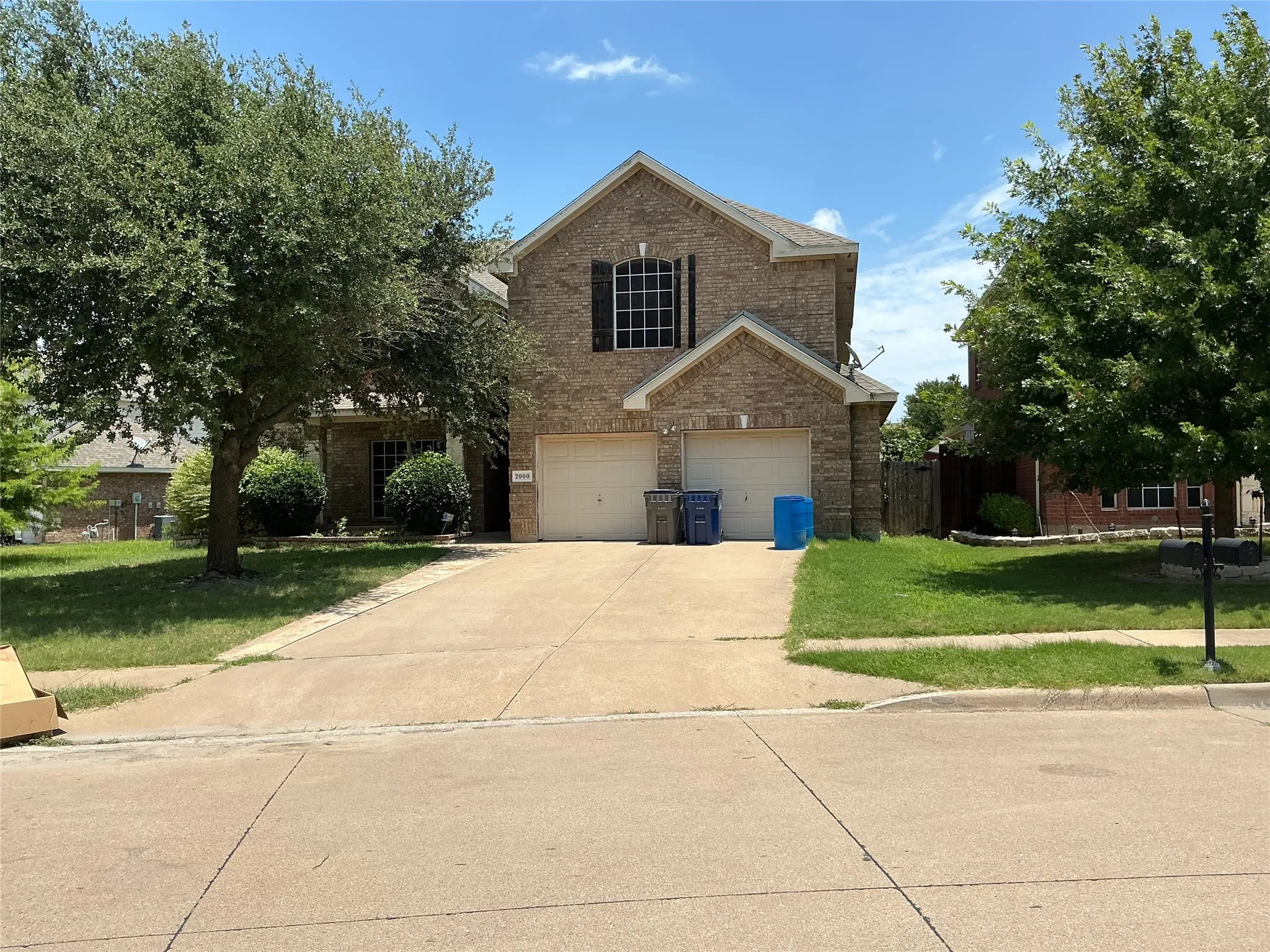 Single Family Residence For Sale in Dallas County , 2000 Peck Street, Glenn Heights, Texas 75154, 5 Bedroom, 4 Bathroom, 2 Garage spaces, 4,008 Sqft, built in 2006, mls#21301916, Real Estate Agent in Glenn Heights, Homes For Sale in Dallas county, Homes For Sale in Glenn Heights, Realtor in Glenn Heights Texas, Real Estate Brokerage Independent Realty Texas, Luminita Cordes Realtor