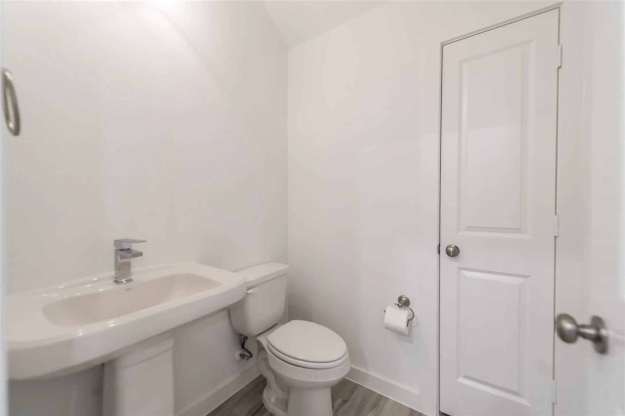 Townhouse For Rent in Collin County , 1540 Navasota Trail, Plano, Texas 75075, 3 Bedrooms, 3 Bathrooms, 2 Garage spaces, 2,064 Sqft, built in 2019, Price $2,750, mls#21315276, Real Estate Agent in Plano, Homes For Rent in Collin county, Homes For Rent in Plano, Realtor in Plano Texas, Real Estate Brokerage Independent Realty Texas, Luminita Cordes Realtor