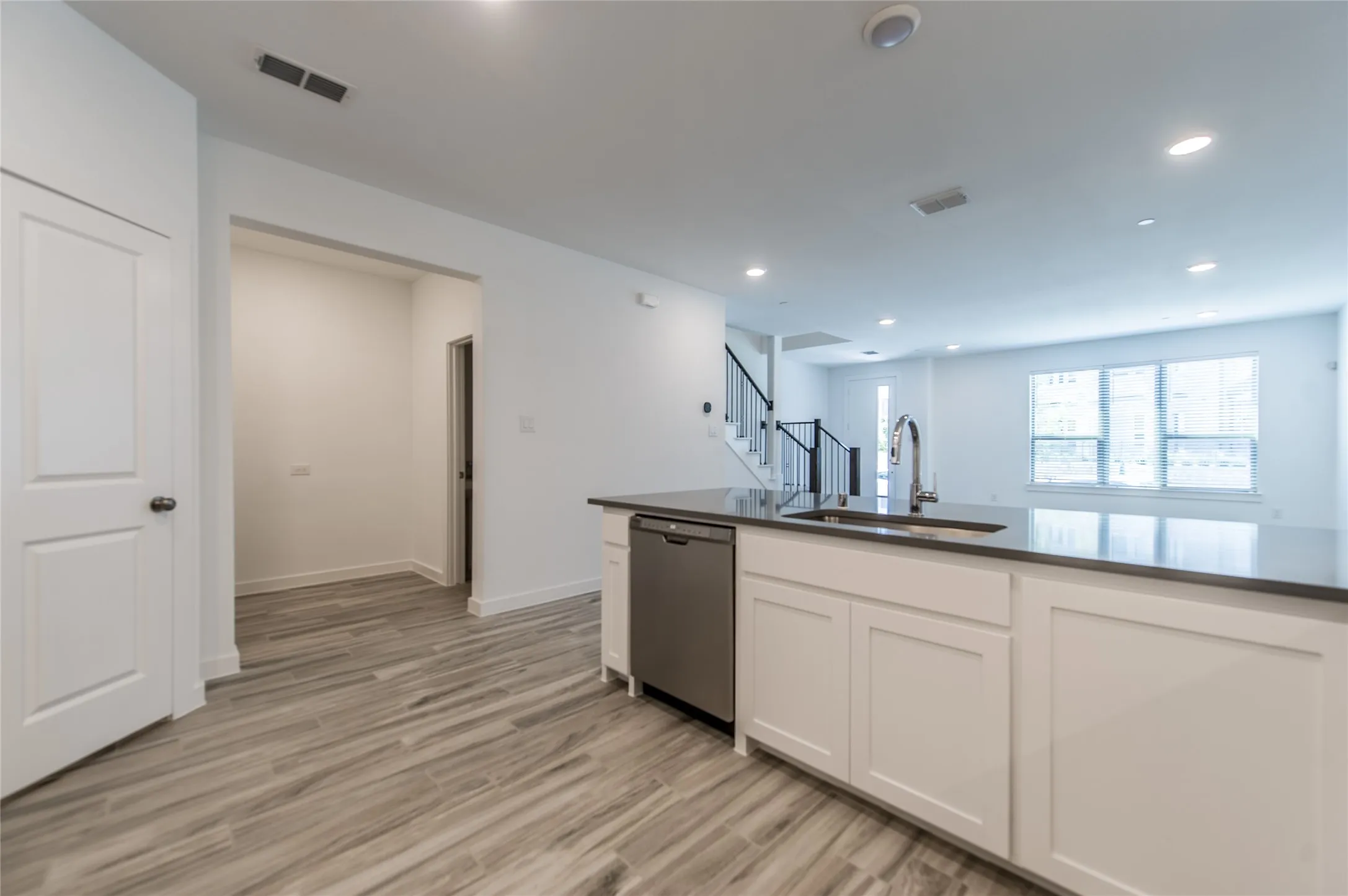 Townhouse For Rent in Collin County , 1540 Navasota Trail, Plano, Texas 75075, 3 Bedrooms, 3 Bathrooms, 2 Garage spaces, 2,064 Sqft, built in 2019, Price $2,750, mls#21315276, Real Estate Agent in Plano, Homes For Rent in Collin county, Homes For Rent in Plano, Realtor in Plano Texas, Real Estate Brokerage Independent Realty Texas, Luminita Cordes Realtor