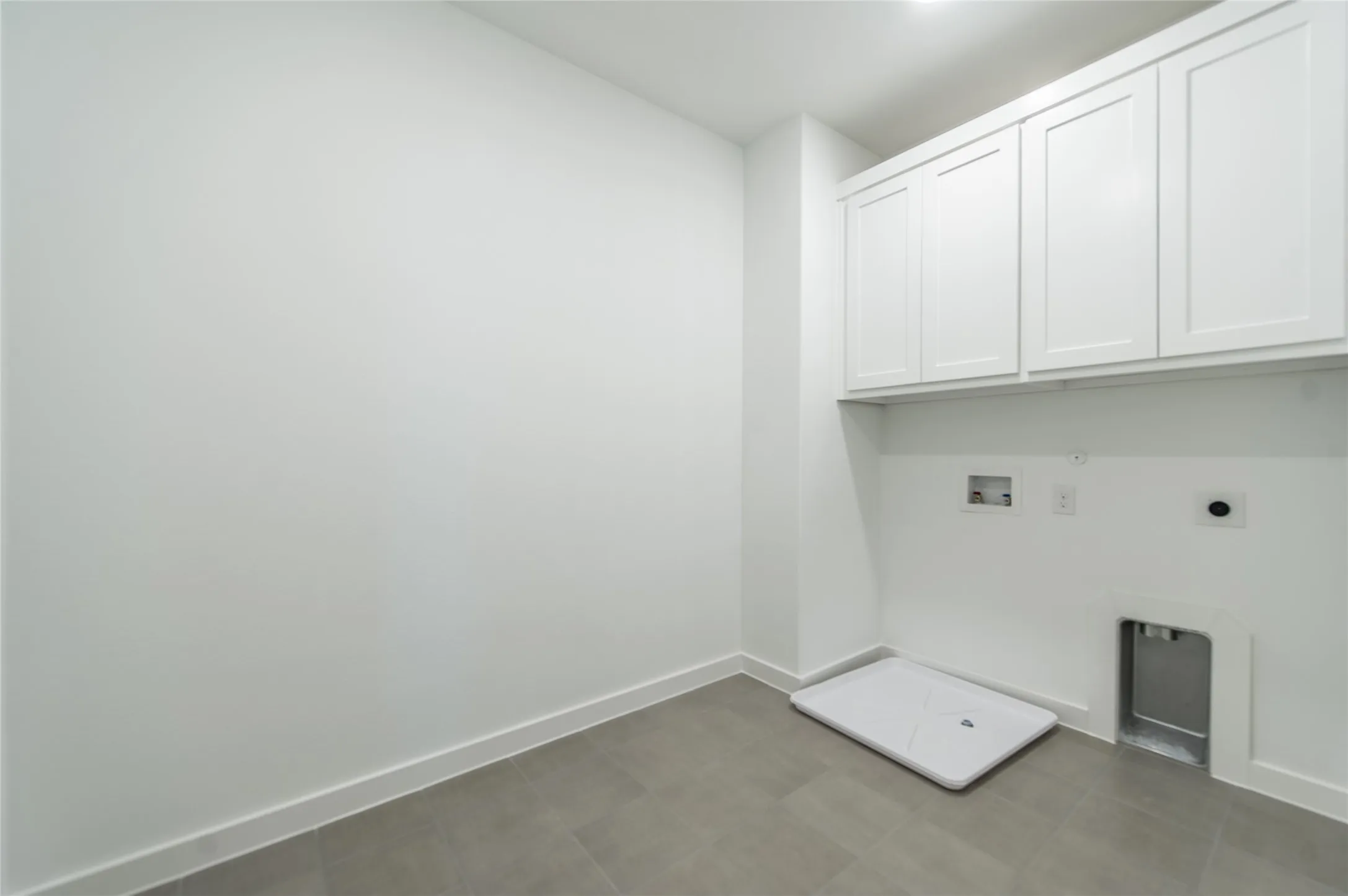 Townhouse For Rent in Collin County , 1540 Navasota Trail, Plano, Texas 75075, 3 Bedrooms, 3 Bathrooms, 2 Garage spaces, 2,064 Sqft, built in 2019, Price $2,750, mls#21315276, Real Estate Agent in Plano, Homes For Rent in Collin county, Homes For Rent in Plano, Realtor in Plano Texas, Real Estate Brokerage Independent Realty Texas, Luminita Cordes Realtor