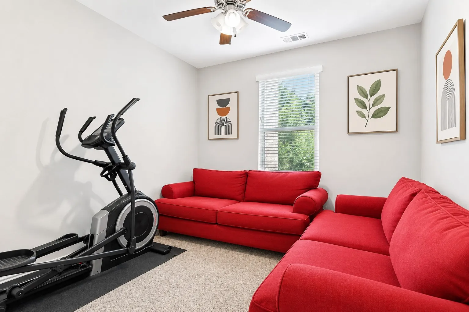 Townhouse For Sale in Dallas County , 1970 Timber Oaks Drive, Garland, Texas 75040, 5 Bedroom, 3 Bathroom, 2 Garage spaces, 2,146 Sqft, built in 2018, mls#21313685, Real Estate Agent in Garland, Homes For Sale in Dallas county, Homes For Sale in Garland, Realtor in Garland Texas, Real Estate Brokerage Independent Realty Texas, Luminita Cordes Realtor