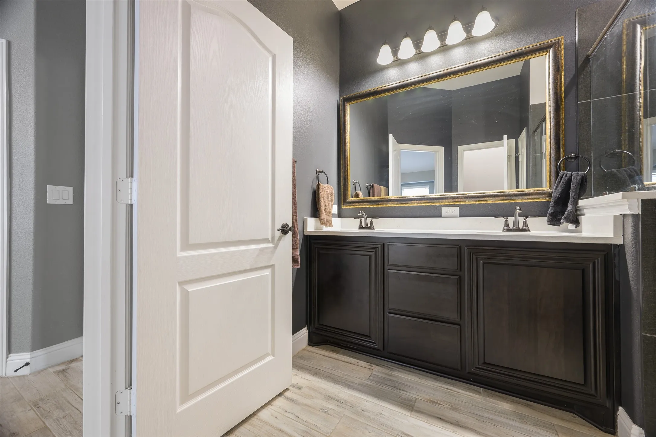 Single Family Residence For Sale in Collin County , 1225 Treasure Trail, Wylie, Texas 75098, 4 Bedroom, 3 Bathroom, 2 Garage spaces, 2,467 Sqft, built in 2020, mls#21311532, Real Estate Agent in Wylie, Homes For Sale in Collin county, Homes For Sale in Wylie, Realtor in Wylie Texas, Real Estate Brokerage Independent Realty Texas, Luminita Cordes Realtor