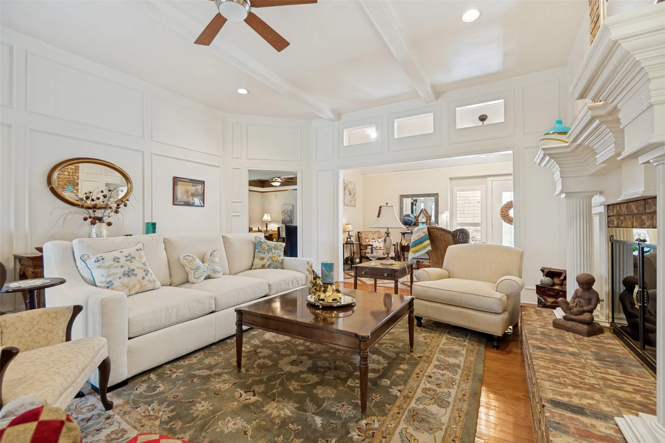 Single Family Residence For Sale in Dallas County , 4609 Silverthorn Drive, Mesquite, Texas 75150, 3 Bedroom, 2 Bathroom, 2 Garage spaces, 2,283 Sqft, built in 1984, mls#21315352, Real Estate Agent in Mesquite, Homes For Sale in Dallas county, Homes For Sale in Mesquite, Realtor in Mesquite Texas, Real Estate Brokerage Independent Realty Texas, Luminita Cordes Realtor