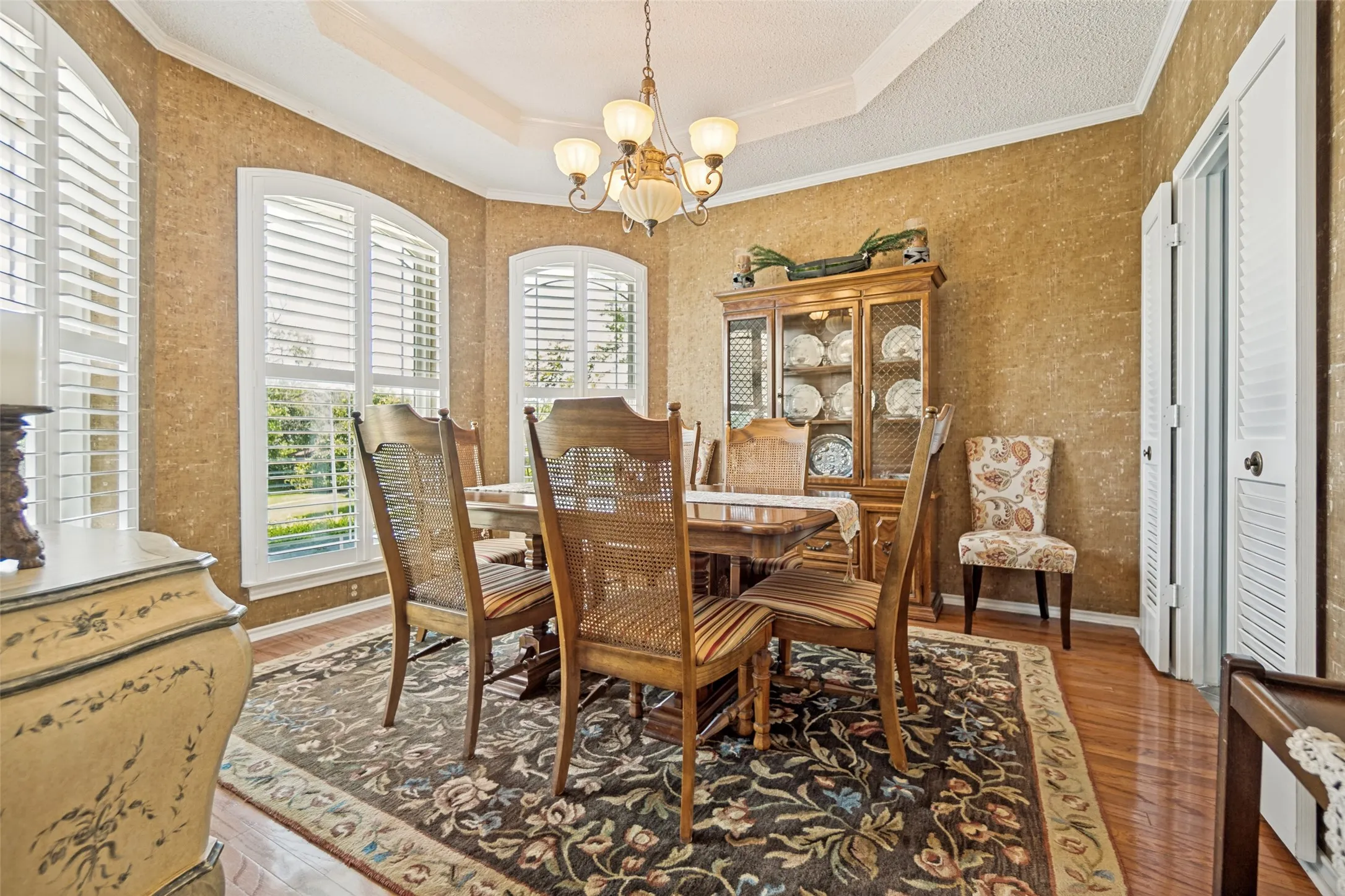 Single Family Residence For Sale in Dallas County , 4609 Silverthorn Drive, Mesquite, Texas 75150, 3 Bedroom, 2 Bathroom, 2 Garage spaces, 2,283 Sqft, built in 1984, mls#21315352, Real Estate Agent in Mesquite, Homes For Sale in Dallas county, Homes For Sale in Mesquite, Realtor in Mesquite Texas, Real Estate Brokerage Independent Realty Texas, Luminita Cordes Realtor