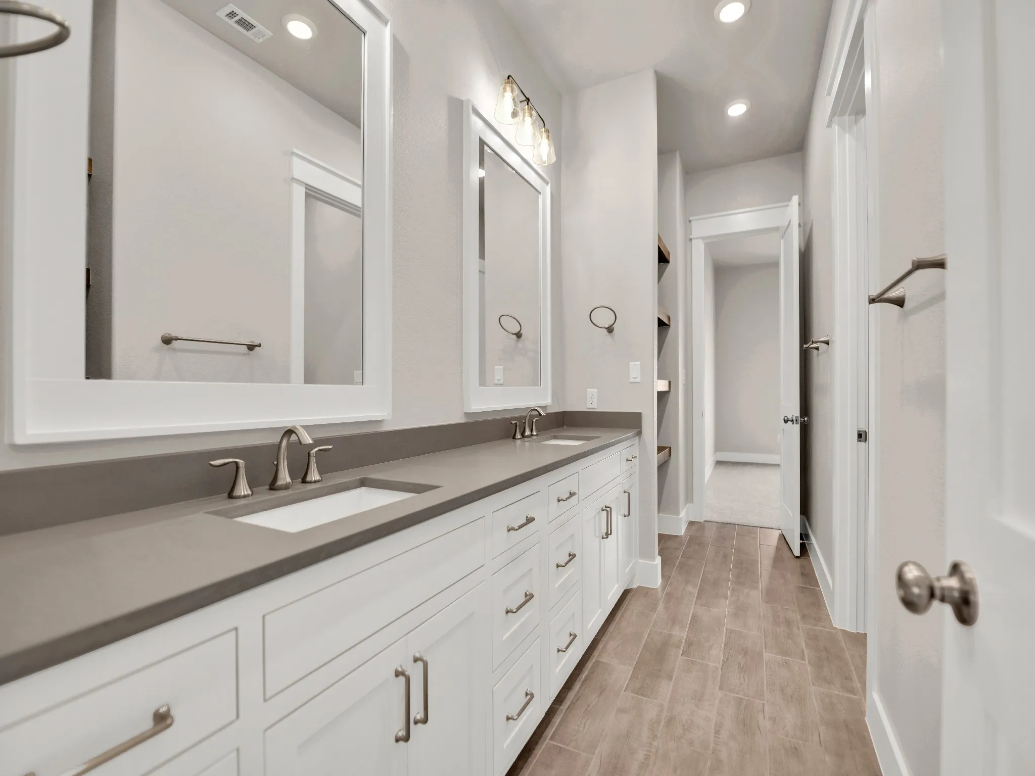 Single Family Residence For Sale in Parker County , 316 Tiara Trail, Fort Worth, Texas 76108, 4 Bedroom, 4 Bathroom, 3 Garage spaces, 3,876 Sqft, built in 2026, mls#21315358, Real Estate Agent in Fort Worth, Homes For Sale in Parker county, Homes For Sale in Fort Worth, Realtor in Fort Worth Texas, Real Estate Brokerage Independent Realty Texas, Luminita Cordes Realtor