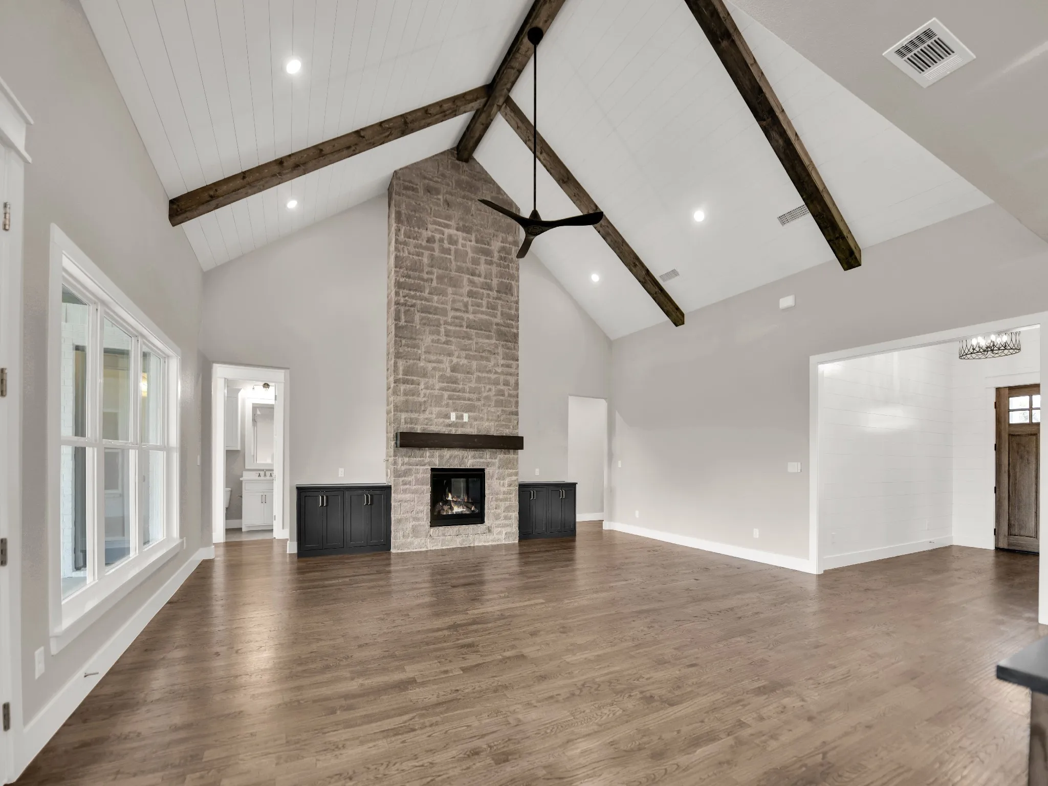 Single Family Residence For Sale in Parker County , 316 Tiara Trail, Fort Worth, Texas 76108, 4 Bedroom, 4 Bathroom, 3 Garage spaces, 3,876 Sqft, built in 2026, mls#21315358, Real Estate Agent in Fort Worth, Homes For Sale in Parker county, Homes For Sale in Fort Worth, Realtor in Fort Worth Texas, Real Estate Brokerage Independent Realty Texas, Luminita Cordes Realtor