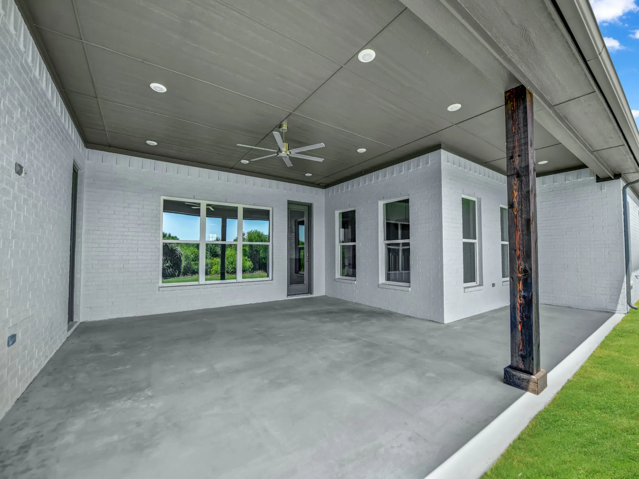 Single Family Residence For Sale in Parker County , 316 Tiara Trail, Fort Worth, Texas 76108, 4 Bedroom, 4 Bathroom, 3 Garage spaces, 3,876 Sqft, built in 2026, mls#21315358, Real Estate Agent in Fort Worth, Homes For Sale in Parker county, Homes For Sale in Fort Worth, Realtor in Fort Worth Texas, Real Estate Brokerage Independent Realty Texas, Luminita Cordes Realtor
