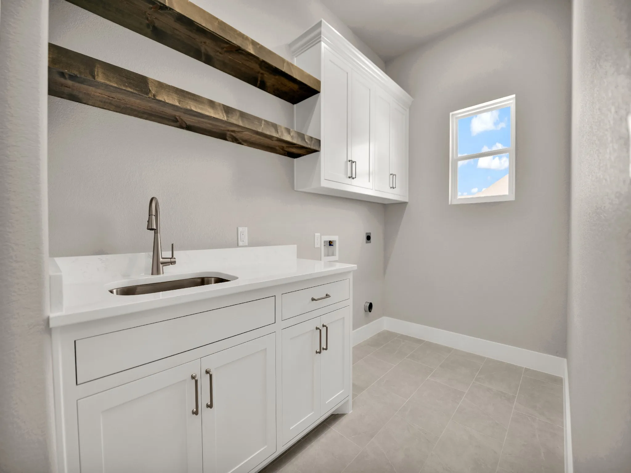Single Family Residence For Sale in Parker County , 316 Tiara Trail, Fort Worth, Texas 76108, 4 Bedroom, 4 Bathroom, 3 Garage spaces, 3,876 Sqft, built in 2026, mls#21315358, Real Estate Agent in Fort Worth, Homes For Sale in Parker county, Homes For Sale in Fort Worth, Realtor in Fort Worth Texas, Real Estate Brokerage Independent Realty Texas, Luminita Cordes Realtor