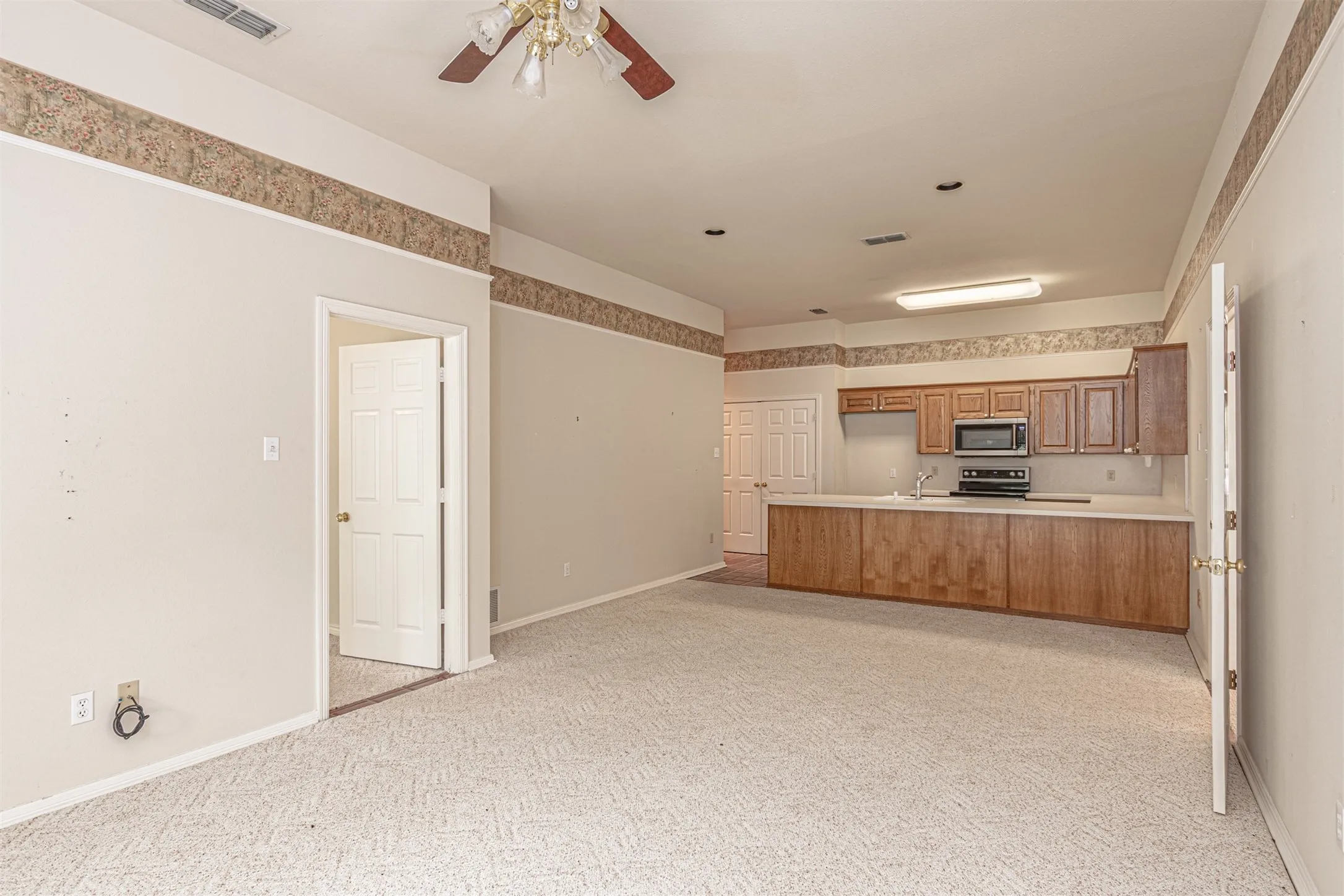 "Apartment" Kitchen