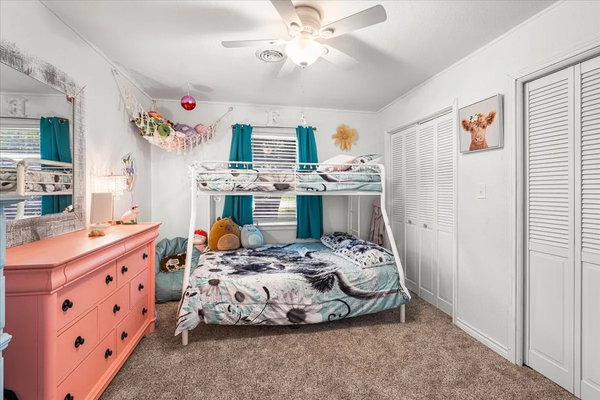Single Family Residence For Sale in Navarro County , 703 N Gilmer Avenue, Dawson, Texas 76639, 3 Bedroom, 2 Bathroom, Garage spaces, 1,887 Sqft, built in 1965, mls#21315365, Real Estate Agent in Dawson, Homes For Sale in Navarro county, Homes For Sale in Dawson, Realtor in Dawson Texas, Real Estate Brokerage Independent Realty Texas, Luminita Cordes Realtor