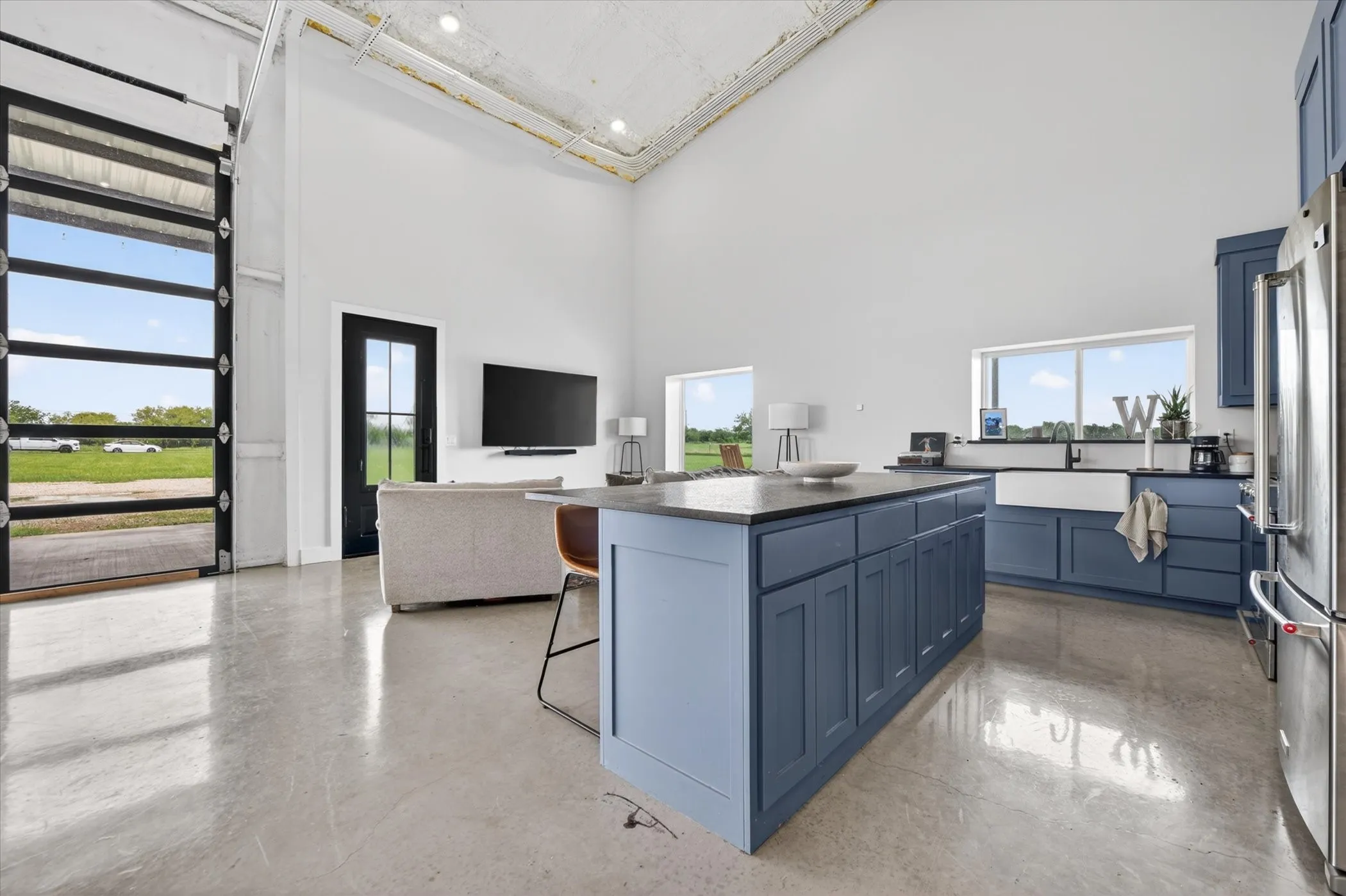 Single Family Residence For Sale in Denton County , 9082 Wolfe Run, Ponder, Texas 76259, 3 Bedroom, 1 Bathroom, 3 Garage spaces, 2,400 Sqft, built in 2024, mls#21311248, Real Estate Agent in Ponder, Homes For Sale in Denton county, Homes For Sale in Ponder, Realtor in Ponder Texas, Real Estate Brokerage Independent Realty Texas, Luminita Cordes Realtor
