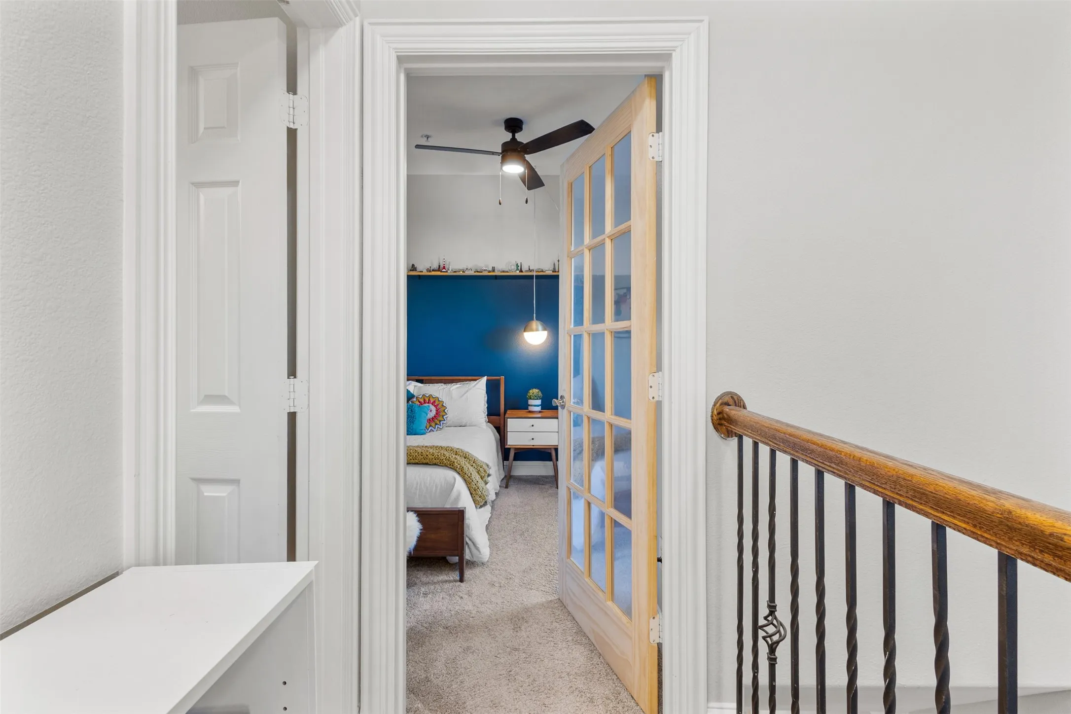 For Sale in Dallas County , 5702 Hudson Street 6, Dallas, Texas 75206, 2 Bedrooms, 3 Bathrooms, 2 Garage spaces, 1,235 Sqft, built in 2005, Price $440,000, mls#21315429, Real Estate Agent in Dallas, Homes For Sale in Dallas county, Homes For Sale in Dallas, Realtor in Dallas Texas, Real Estate Brokerage Independent Realty Texas, Luminita Cordes Realtor
