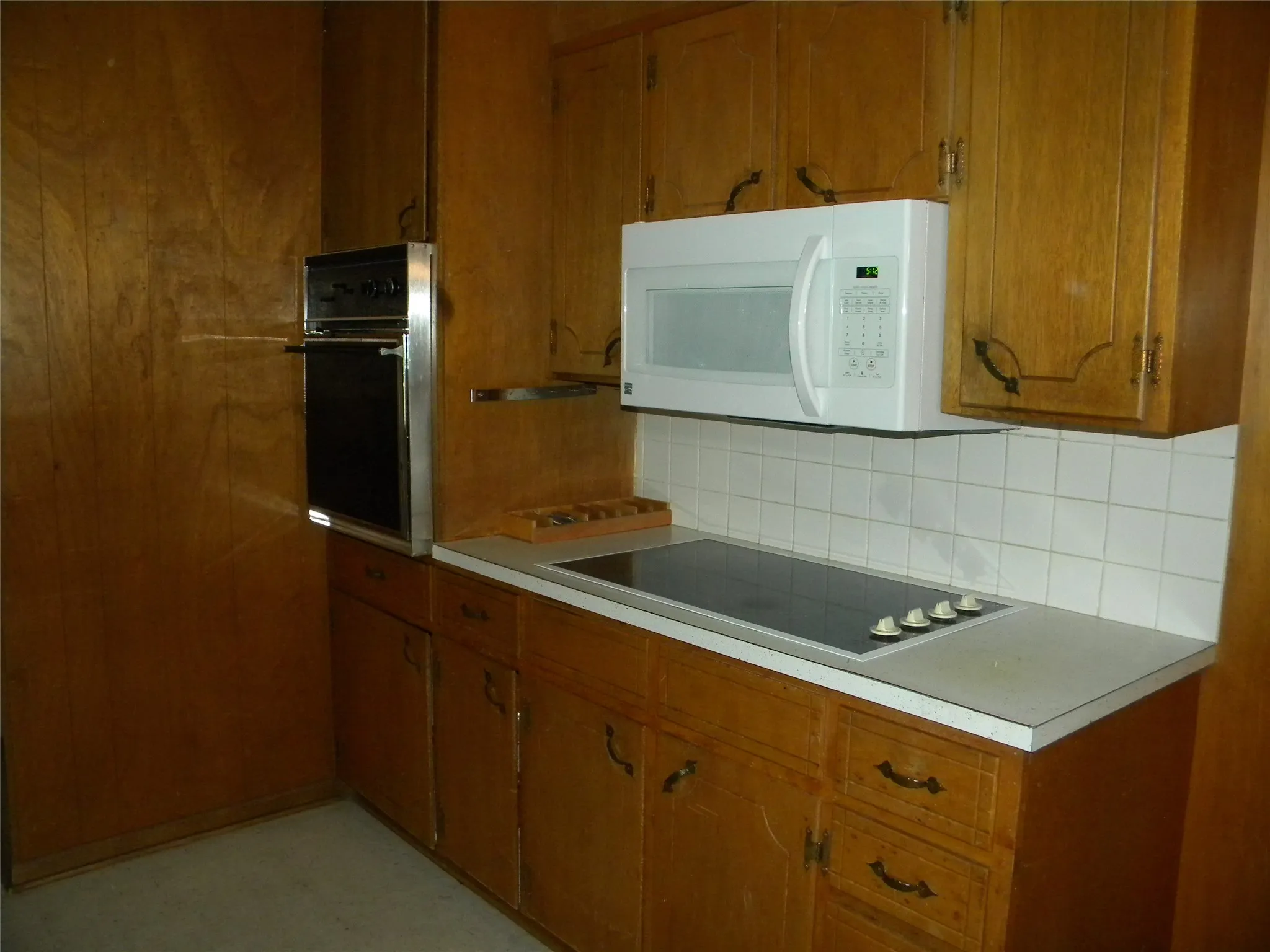 Cook top, Microwave and Oven