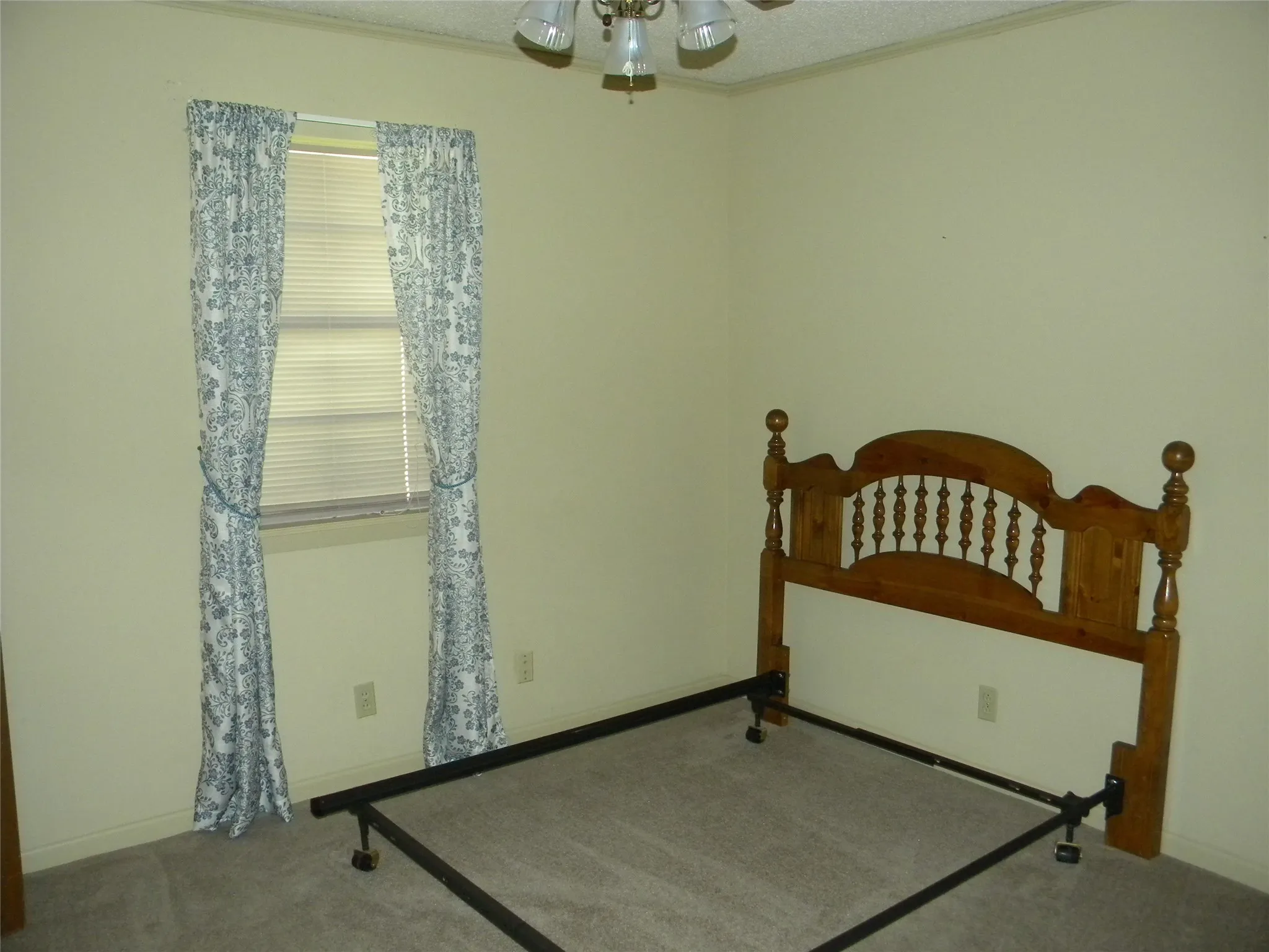 Middle Bedroom - Bed frame not included