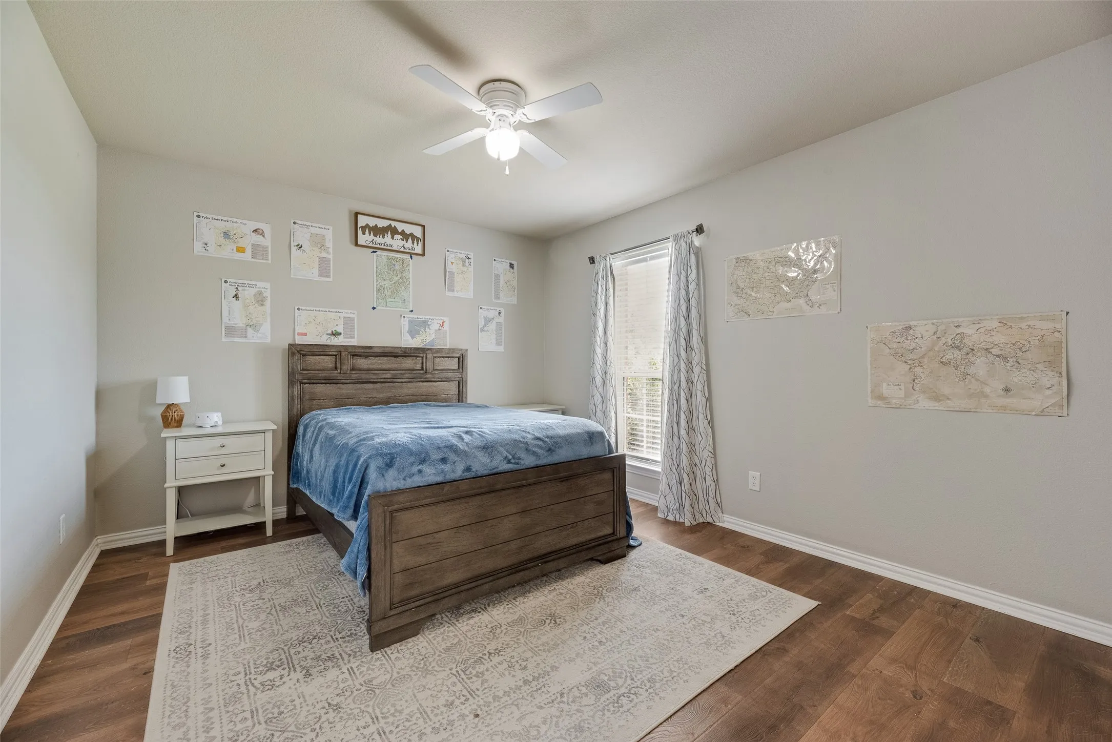 Single Family Residence For Sale in Kaufman County , 5454 Tree Grace Lane, Kaufman, Texas 75142, 4 Bedroom, 2 Bathroom, 2 Garage spaces, 2,527 Sqft, built in 2005, mls#21315455, Real Estate Agent in Kaufman, Homes For Sale in Kaufman county, Homes For Sale in Kaufman, Realtor in Kaufman Texas, Real Estate Brokerage Independent Realty Texas, Luminita Cordes Realtor