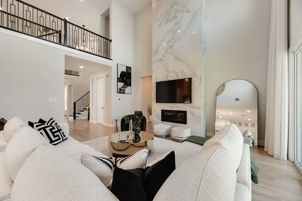 Single Family Residence For Sale in Collin County , 12436 Compassplant Drive, Frisco, Texas 75035, 5 Bedrooms, 6 Bathrooms, 3 Garage spaces, 4,334 Sqft, built in 2022, Price $1,299,000, mls#21314346, Real Estate Agent in Frisco, Homes For Sale in Collin county, Homes For Sale in Frisco, Realtor in Frisco Texas, Real Estate Brokerage Independent Realty Texas, Luminita Cordes Realtor