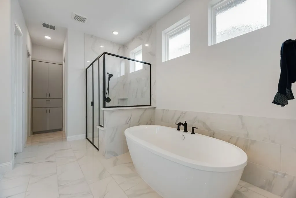 Single Family Residence For Sale in Collin County , 12436 Compassplant Drive, Frisco, Texas 75035, 5 Bedrooms, 6 Bathrooms, 3 Garage spaces, 4,334 Sqft, built in 2022, Price $1,299,000, mls#21314346, Real Estate Agent in Frisco, Homes For Sale in Collin county, Homes For Sale in Frisco, Realtor in Frisco Texas, Real Estate Brokerage Independent Realty Texas, Luminita Cordes Realtor