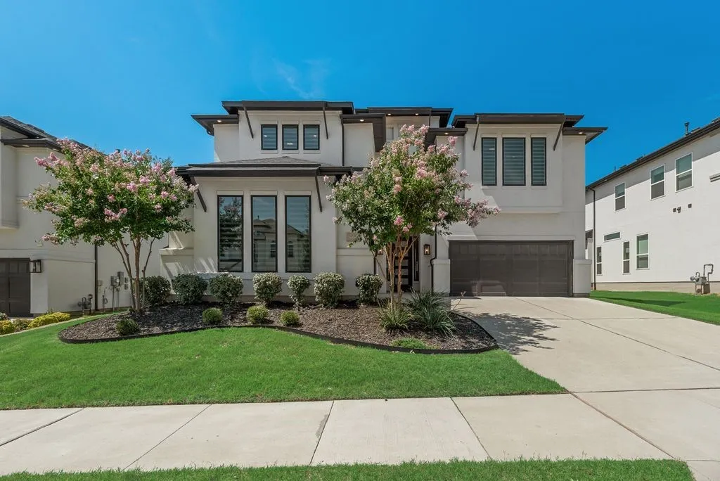 Single Family Residence For Sale in Collin County , 12436 Compassplant Drive, Frisco, Texas 75035, 5 Bedrooms, 6 Bathrooms, 3 Garage spaces, 4,334 Sqft, built in 2022, Price $1,299,000, mls#21314346, Real Estate Agent in Frisco, Homes For Sale in Collin county, Homes For Sale in Frisco, Realtor in Frisco Texas, Real Estate Brokerage Independent Realty Texas, Luminita Cordes Realtor