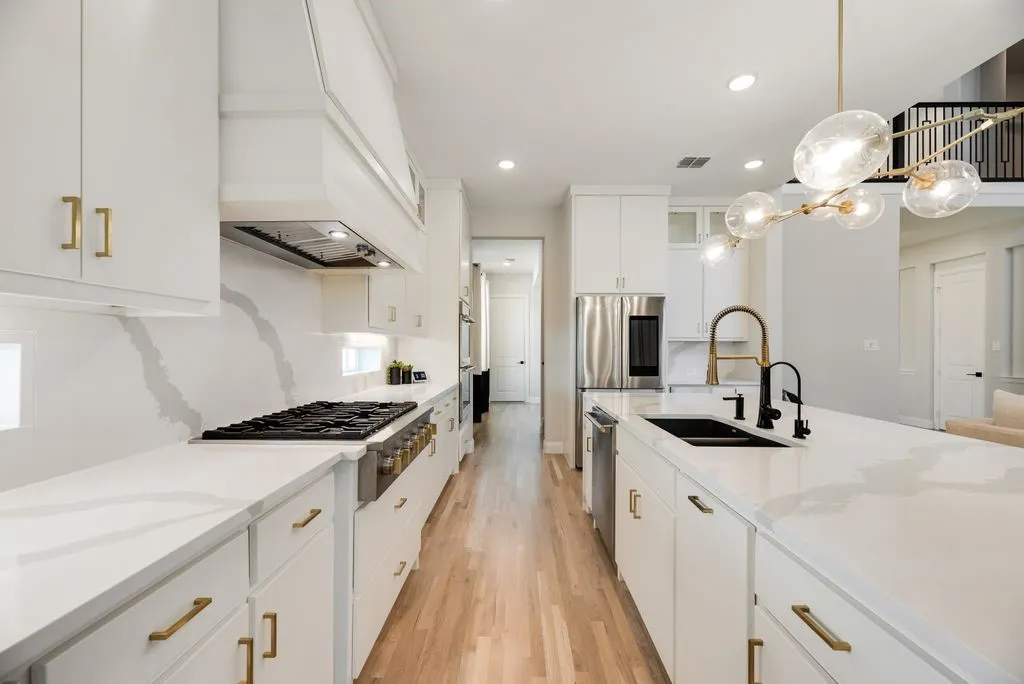 Single Family Residence For Sale in Collin County , 12436 Compassplant Drive, Frisco, Texas 75035, 5 Bedrooms, 6 Bathrooms, 3 Garage spaces, 4,334 Sqft, built in 2022, Price $1,299,000, mls#21314346, Real Estate Agent in Frisco, Homes For Sale in Collin county, Homes For Sale in Frisco, Realtor in Frisco Texas, Real Estate Brokerage Independent Realty Texas, Luminita Cordes Realtor