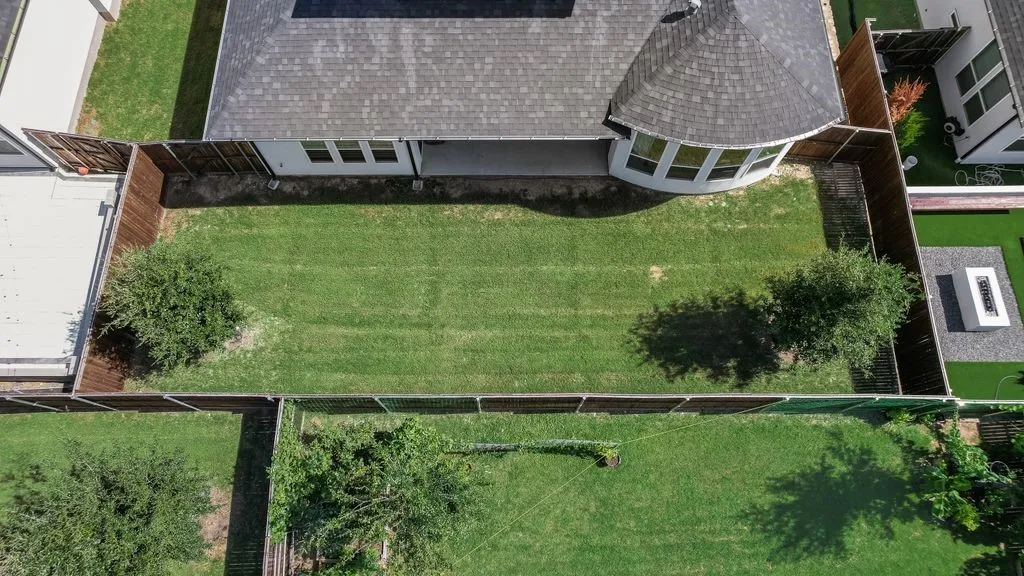 Single Family Residence For Sale in Collin County , 12436 Compassplant Drive, Frisco, Texas 75035, 5 Bedrooms, 6 Bathrooms, 3 Garage spaces, 4,334 Sqft, built in 2022, Price $1,299,000, mls#21314346, Real Estate Agent in Frisco, Homes For Sale in Collin county, Homes For Sale in Frisco, Realtor in Frisco Texas, Real Estate Brokerage Independent Realty Texas, Luminita Cordes Realtor