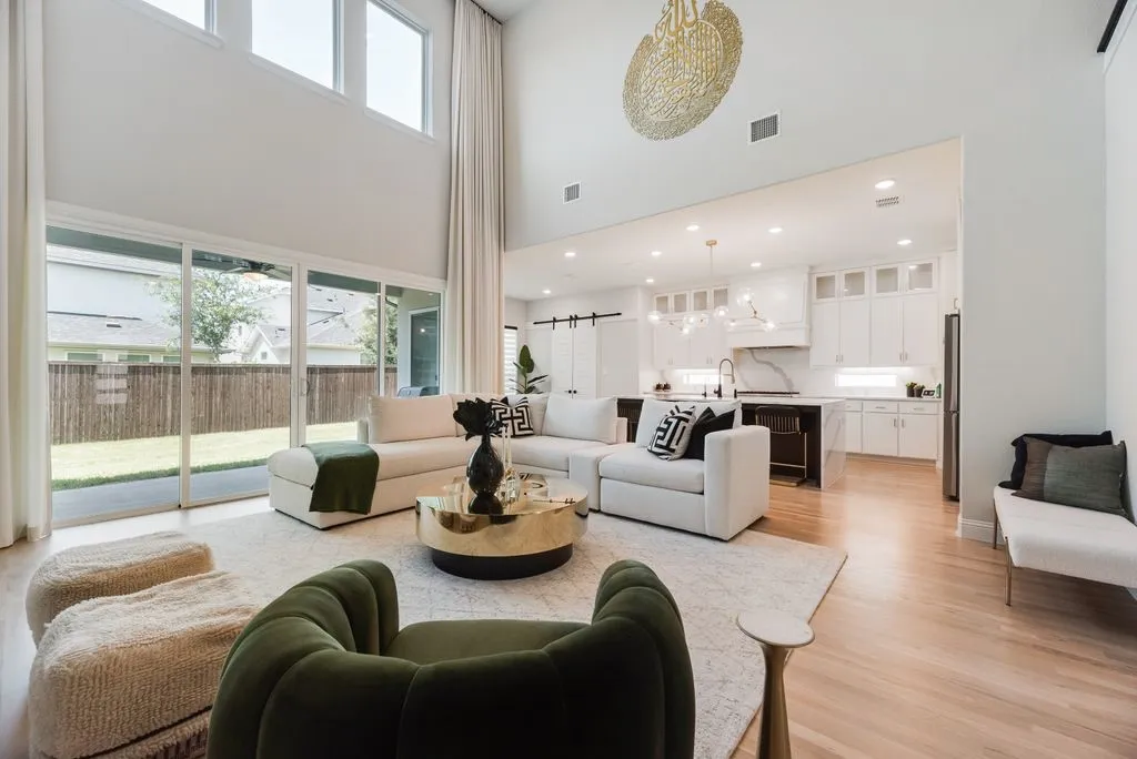 Single Family Residence For Sale in Collin County , 12436 Compassplant Drive, Frisco, Texas 75035, 5 Bedrooms, 6 Bathrooms, 3 Garage spaces, 4,334 Sqft, built in 2022, Price $1,299,000, mls#21314346, Real Estate Agent in Frisco, Homes For Sale in Collin county, Homes For Sale in Frisco, Realtor in Frisco Texas, Real Estate Brokerage Independent Realty Texas, Luminita Cordes Realtor