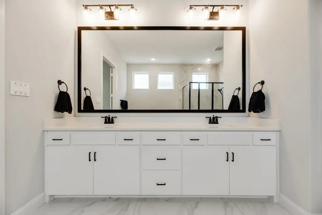 Single Family Residence For Sale in Collin County , 12436 Compassplant Drive, Frisco, Texas 75035, 5 Bedrooms, 6 Bathrooms, 3 Garage spaces, 4,334 Sqft, built in 2022, Price $1,299,000, mls#21314346, Real Estate Agent in Frisco, Homes For Sale in Collin county, Homes For Sale in Frisco, Realtor in Frisco Texas, Real Estate Brokerage Independent Realty Texas, Luminita Cordes Realtor