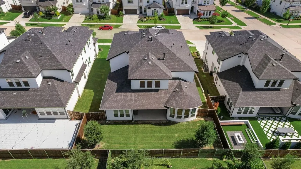 Single Family Residence For Sale in Collin County , 12436 Compassplant Drive, Frisco, Texas 75035, 5 Bedrooms, 6 Bathrooms, 3 Garage spaces, 4,334 Sqft, built in 2022, Price $1,299,000, mls#21314346, Real Estate Agent in Frisco, Homes For Sale in Collin county, Homes For Sale in Frisco, Realtor in Frisco Texas, Real Estate Brokerage Independent Realty Texas, Luminita Cordes Realtor
