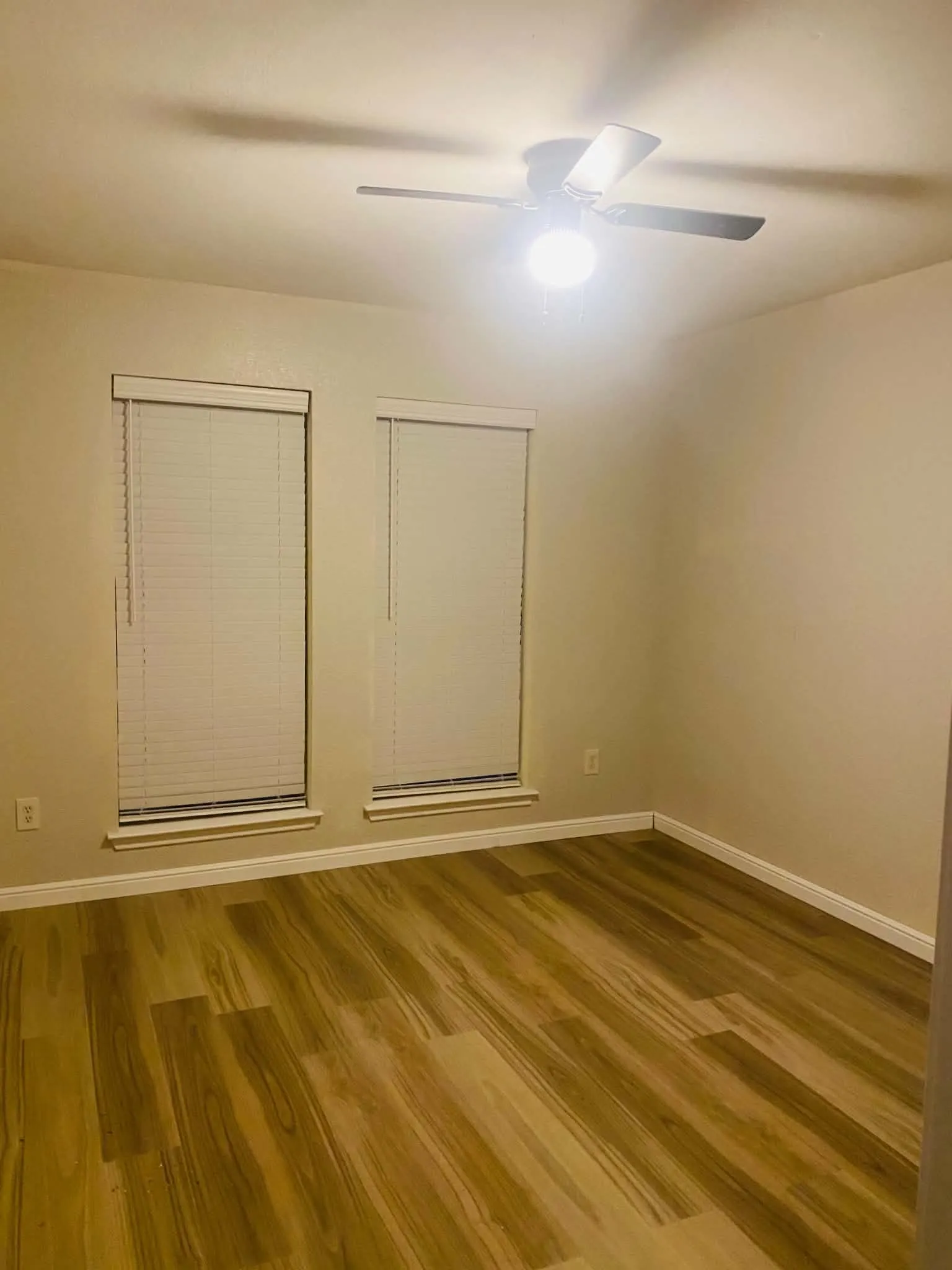 Single Family Residence For Rent in Dallas County , 3317 bending oaks, Garland, Texas 75044, 3 Bedroom, 2 Bathroom, 2 Garage spaces, 1,982 Sqft, built in 1983, mls#21315491, Real Estate Agent in Garland, Homes For Rent in Dallas county, Homes For Rent in Garland, Realtor in Garland Texas, Real Estate Brokerage Independent Realty Texas, Luminita Cordes Realtor