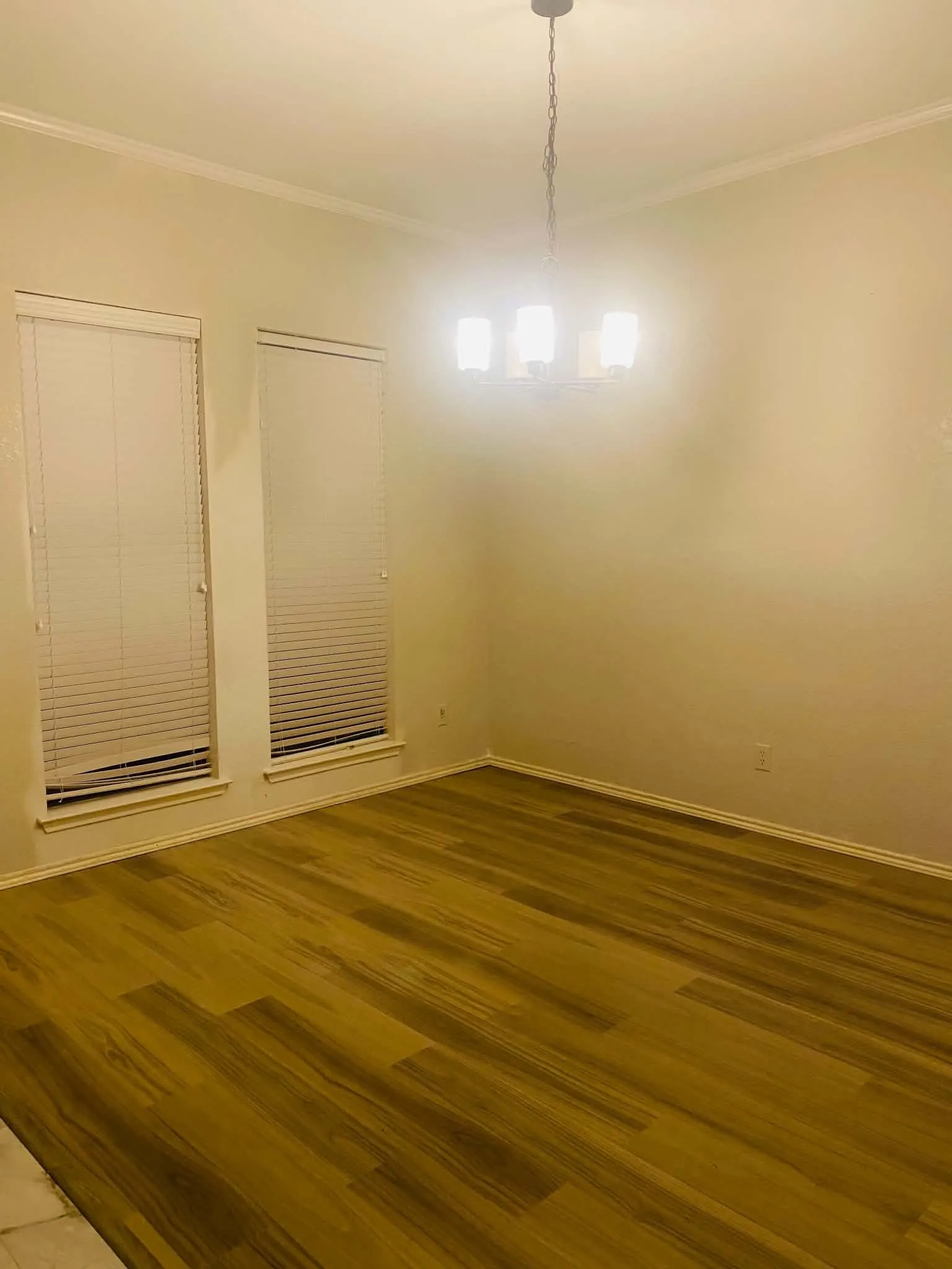 Single Family Residence For Rent in Dallas County , 3317 bending oaks, Garland, Texas 75044, 3 Bedroom, 2 Bathroom, 2 Garage spaces, 1,982 Sqft, built in 1983, mls#21315491, Real Estate Agent in Garland, Homes For Rent in Dallas county, Homes For Rent in Garland, Realtor in Garland Texas, Real Estate Brokerage Independent Realty Texas, Luminita Cordes Realtor