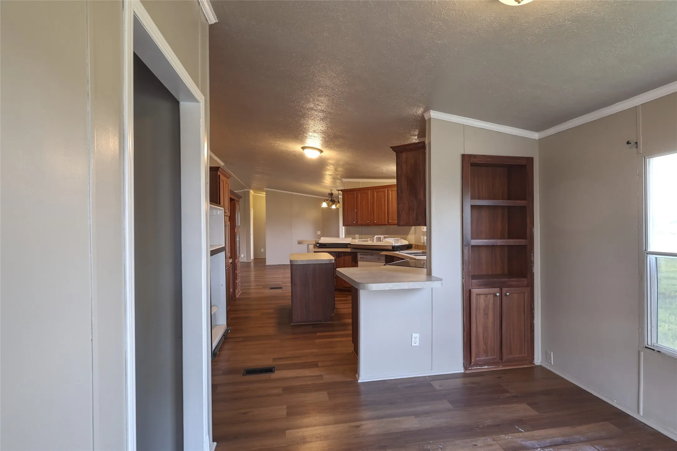 Mobile Home For Sale in Grayson County , 8344 Fm 697, Whitewright, Texas 75491, 3 Bedroom, 2 Bathroom, Garage spaces, 1,568 Sqft, built in 2005, mls#21308525, Real Estate Agent in Whitewright, Homes For Sale in Grayson county, Homes For Sale in Whitewright, Realtor in Whitewright Texas, Real Estate Brokerage Independent Realty Texas, Luminita Cordes Realtor