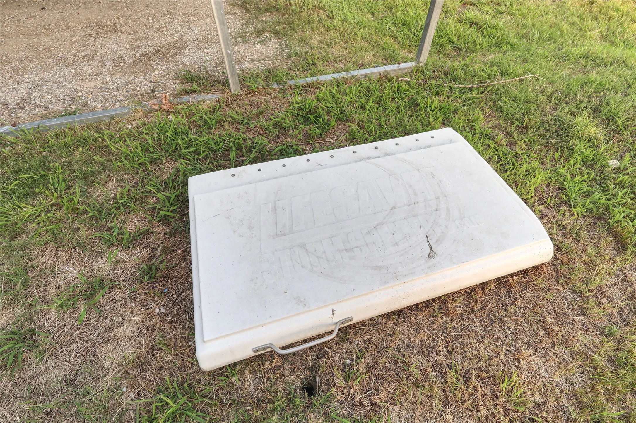 Mobile Home For Sale in Grayson County , 8344 Fm 697, Whitewright, Texas 75491, 3 Bedroom, 2 Bathroom, Garage spaces, 1,568 Sqft, built in 2005, mls#21308525, Real Estate Agent in Whitewright, Homes For Sale in Grayson county, Homes For Sale in Whitewright, Realtor in Whitewright Texas, Real Estate Brokerage Independent Realty Texas, Luminita Cordes Realtor